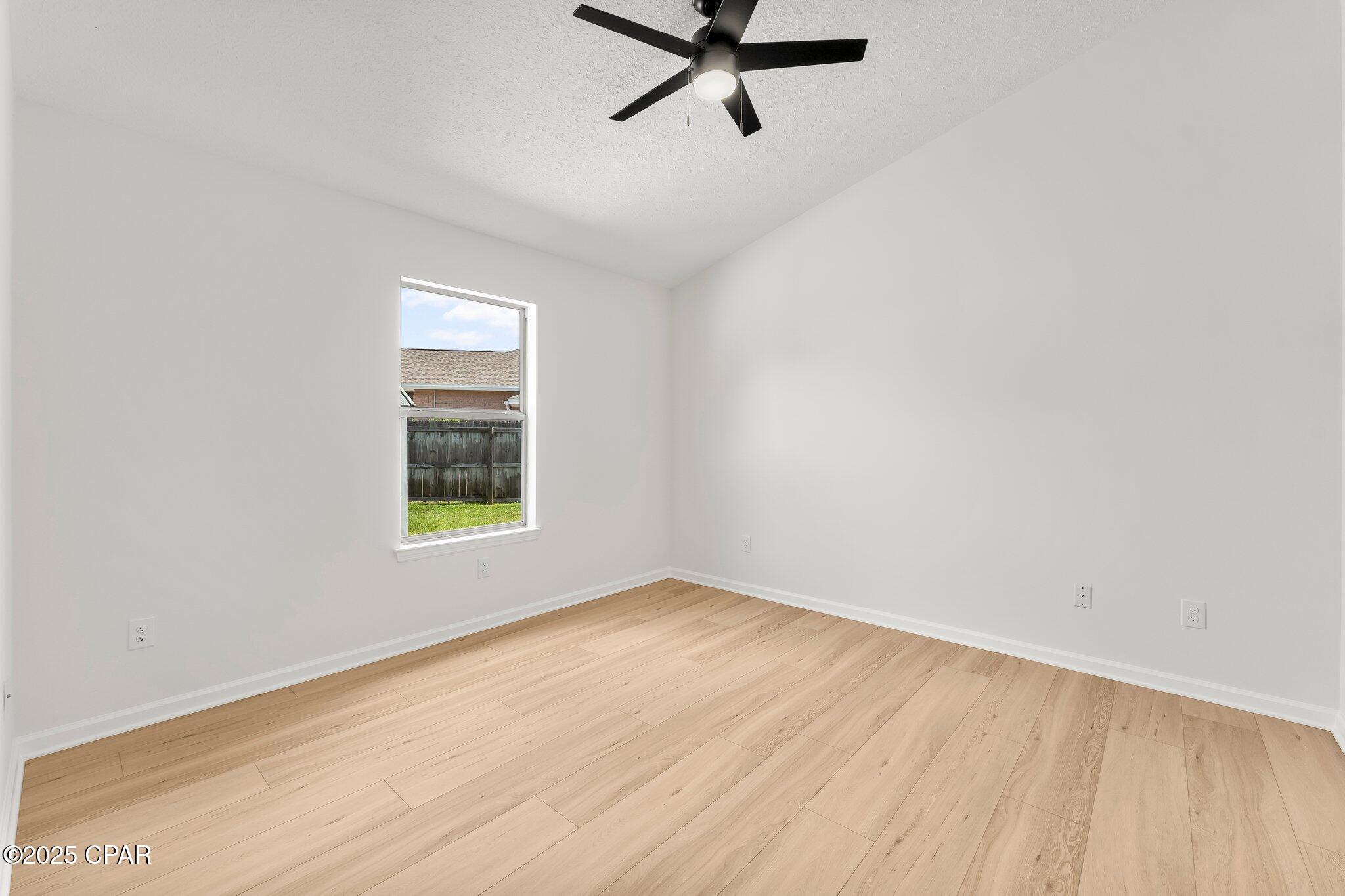 Image 15 For 100 Colony Bay Harbour Drive