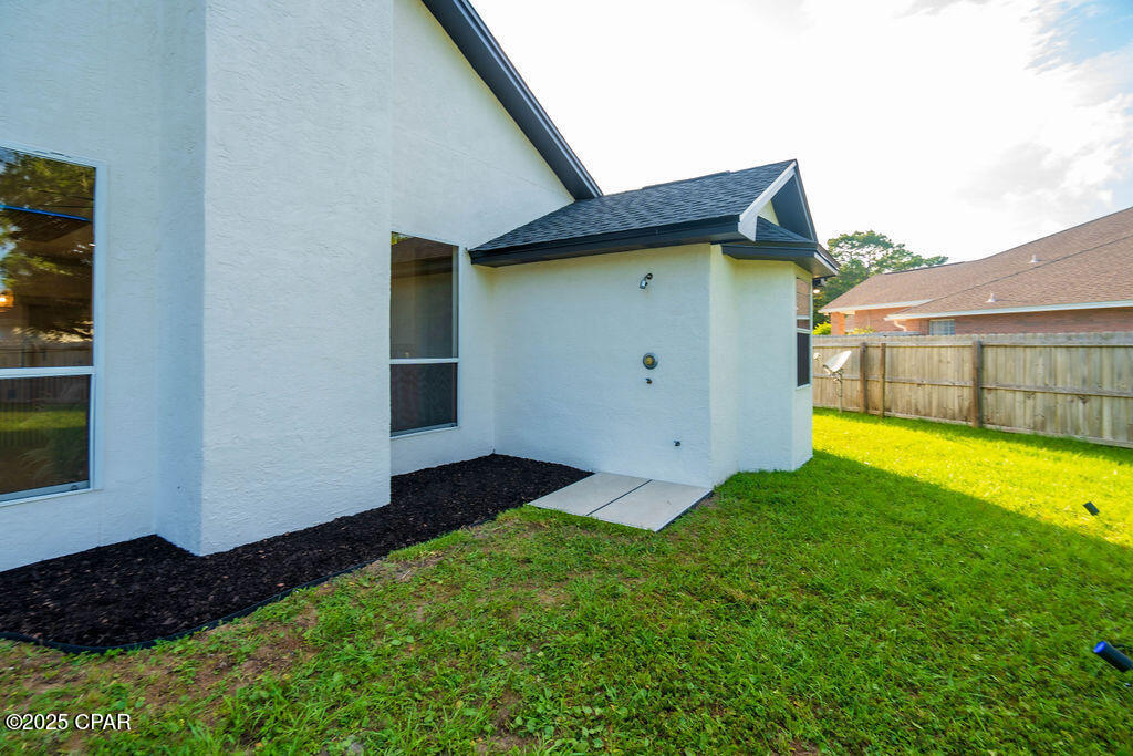 Image 28 For 100 Colony Bay Harbour Drive