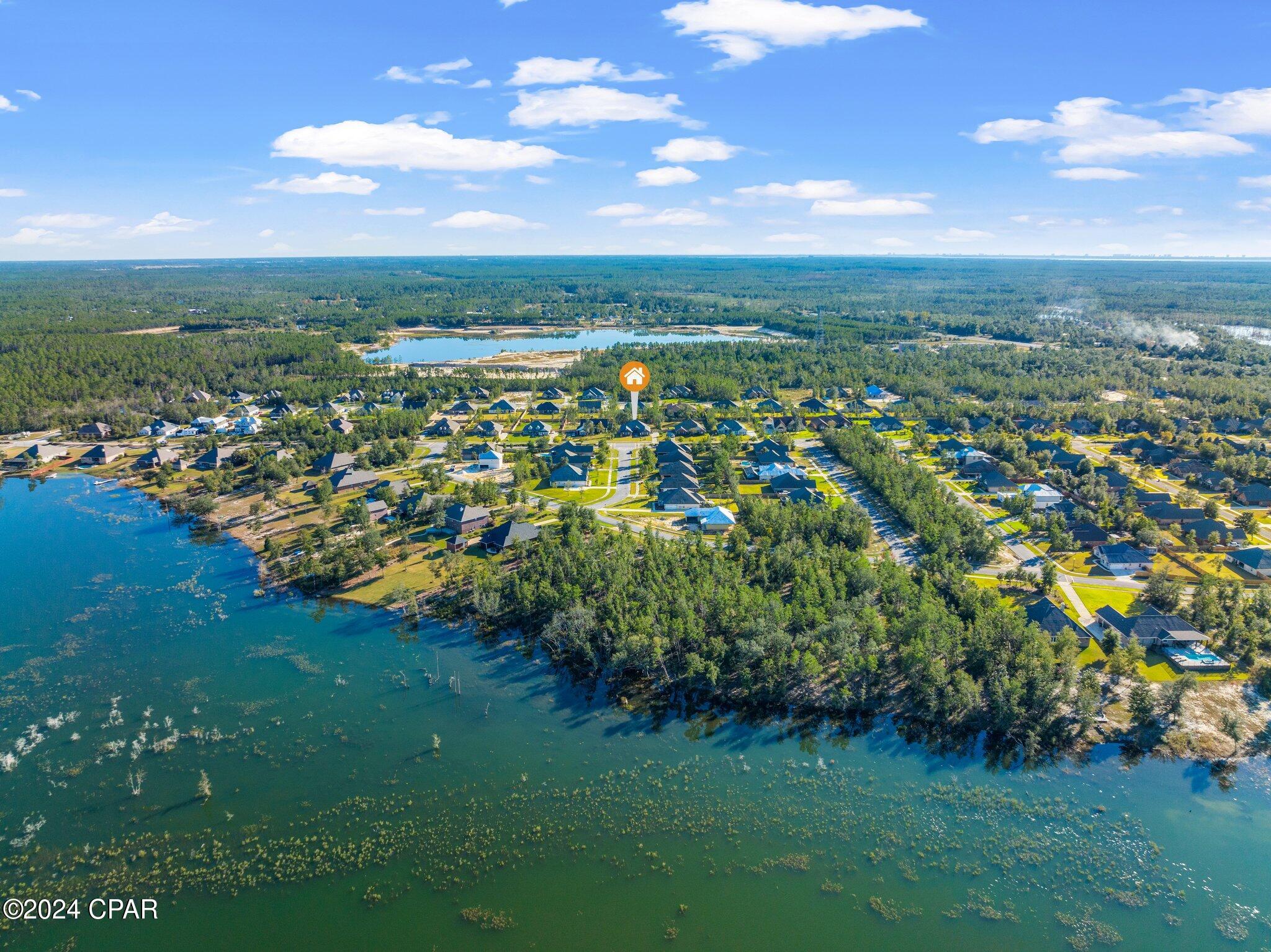 Listing photo id 25 for 130 Lake Merial Boulevard