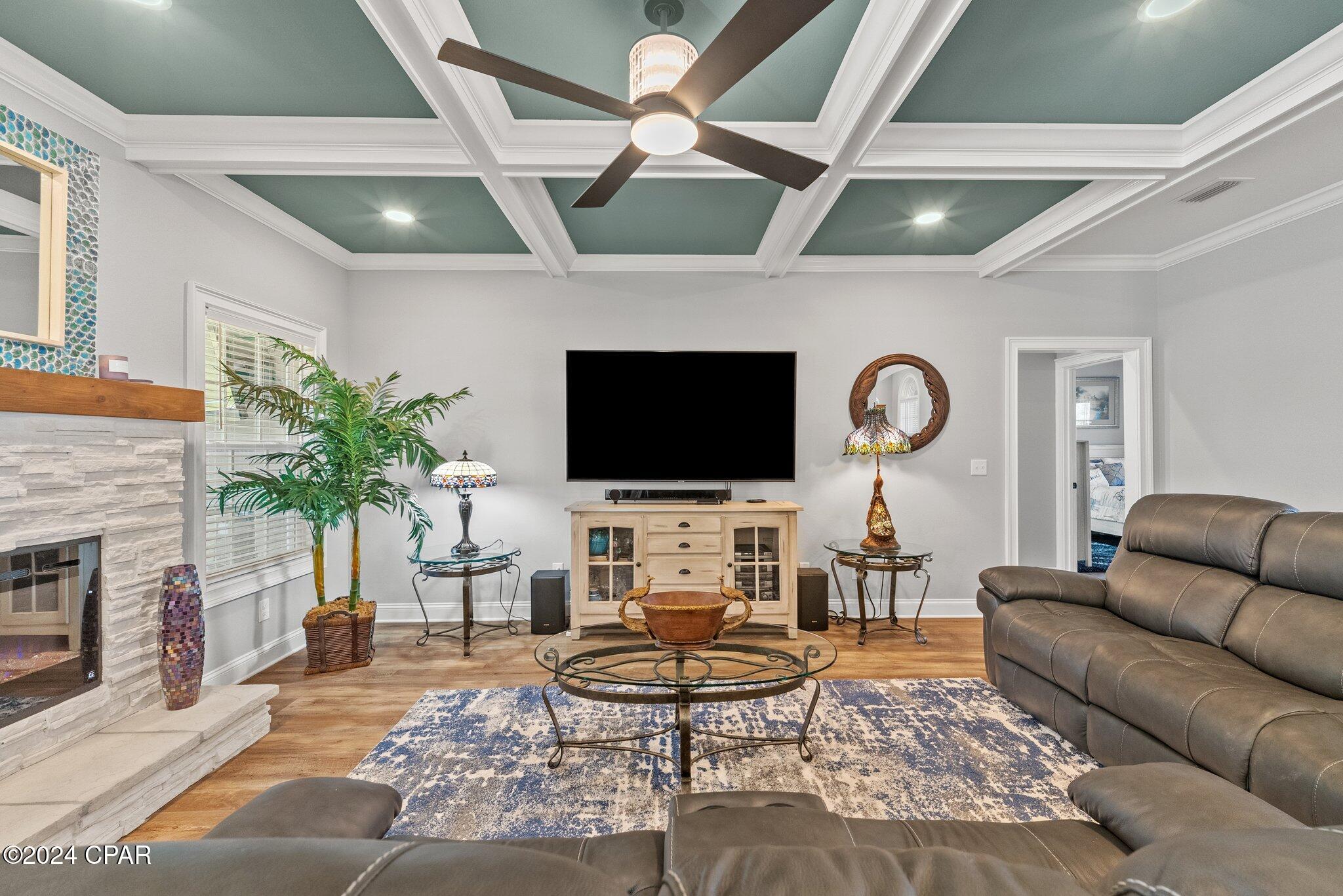 Image 34 For 130 Lake Merial Boulevard