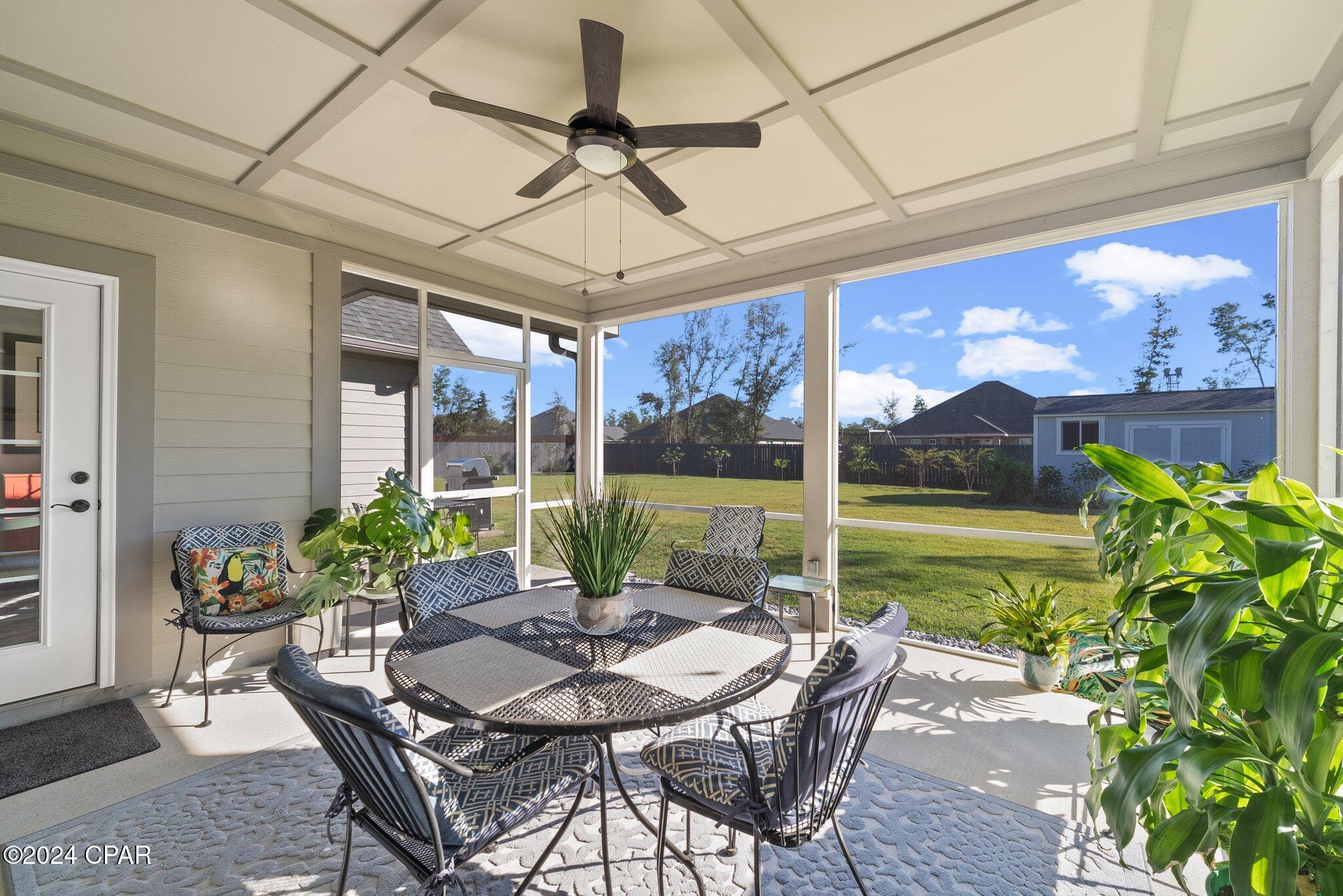 Listing photo id 46 for 130 Lake Merial Boulevard