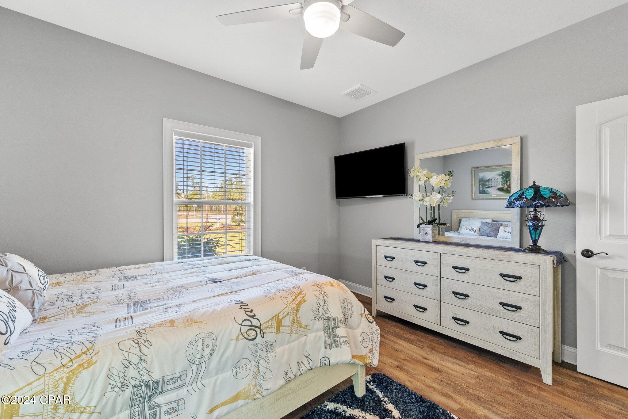 Listing photo id 52 for 130 Lake Merial Boulevard