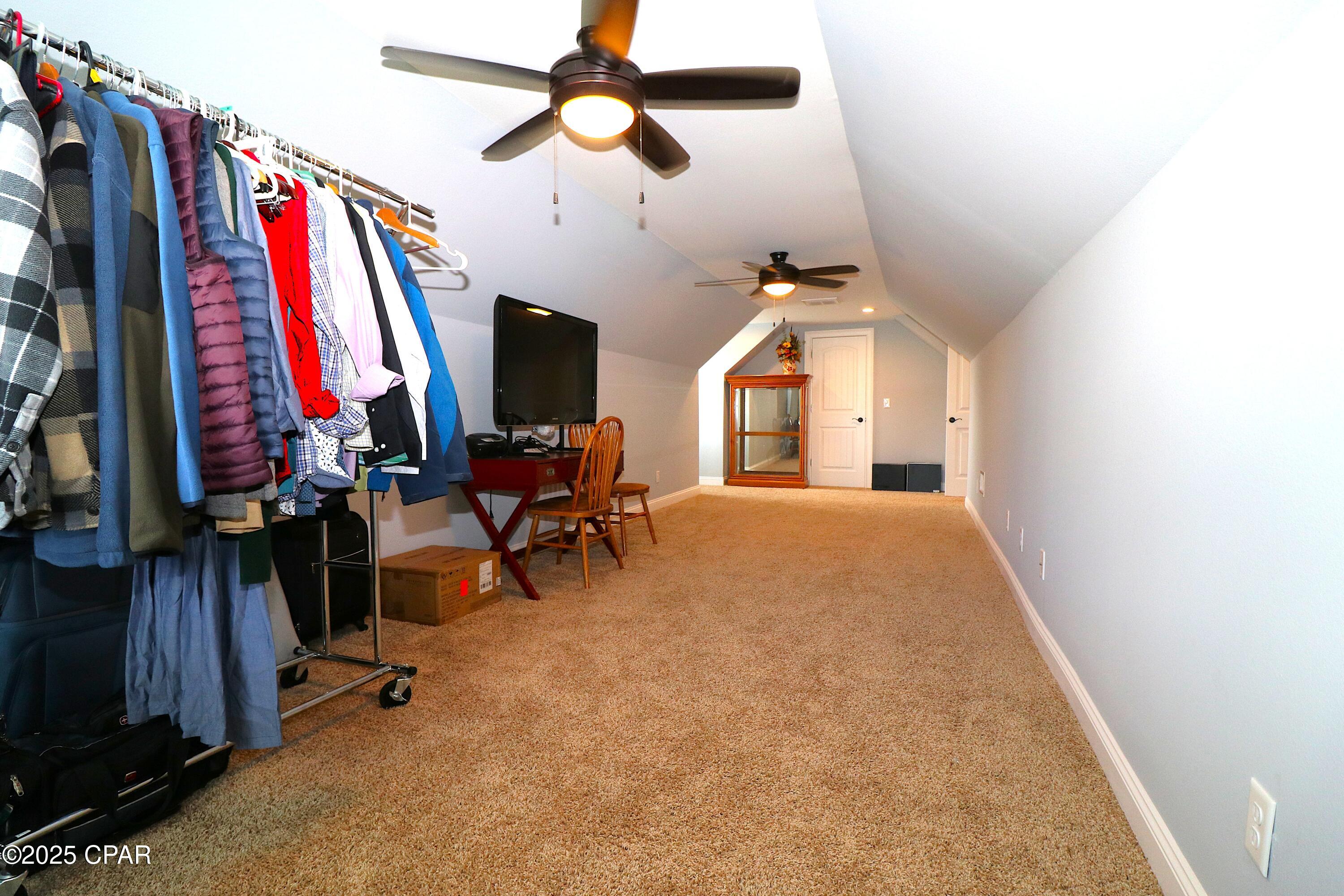 Listing photo id 60 for 130 Lake Merial Boulevard