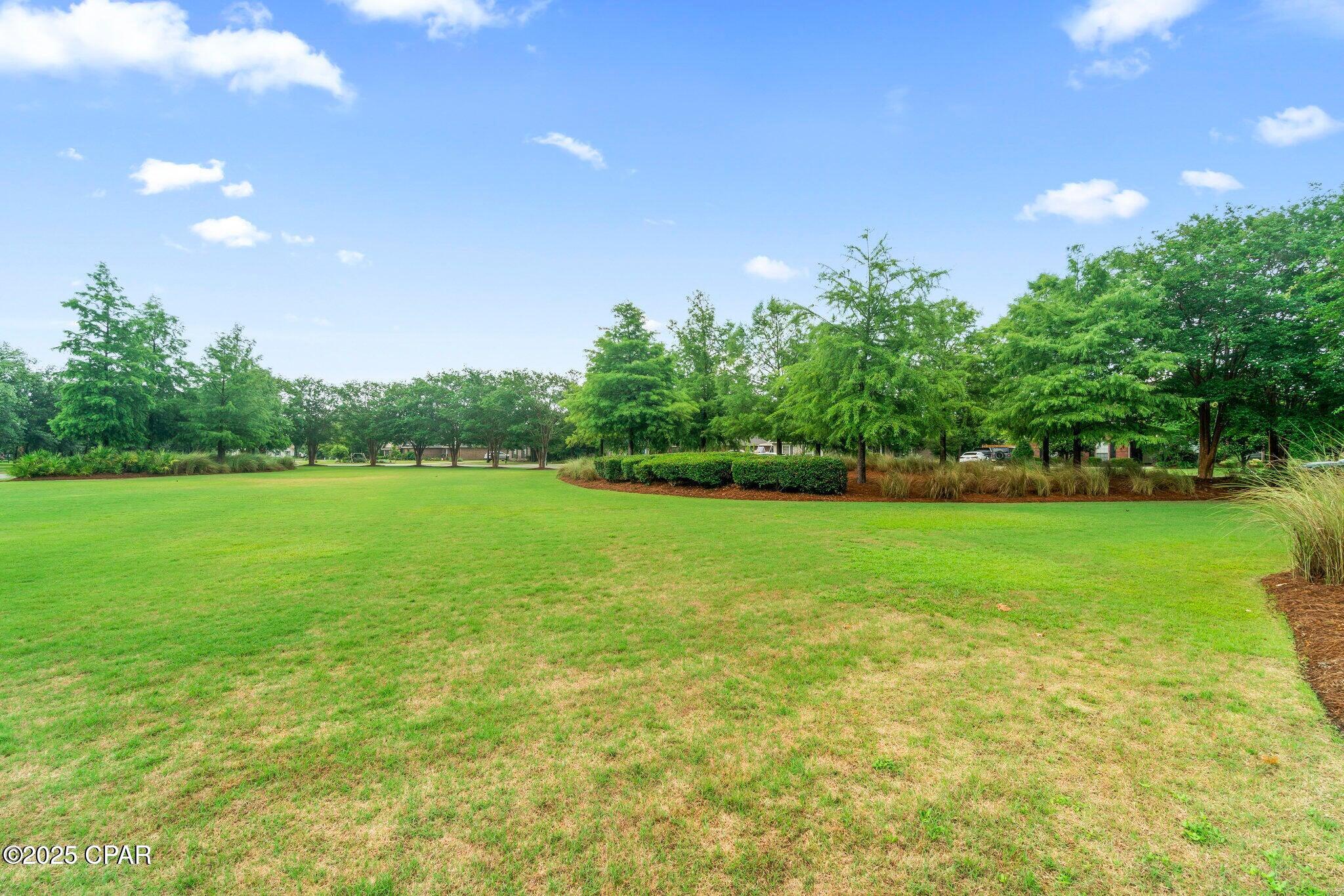 Listing photo id 74 for 130 Lake Merial Boulevard