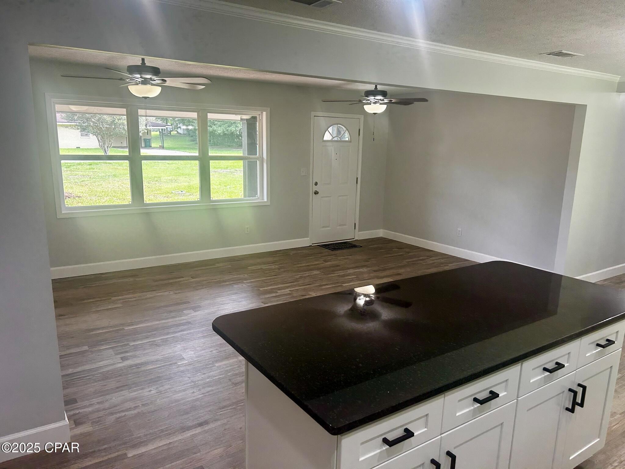 Image 13 For 1117 10th Avenue