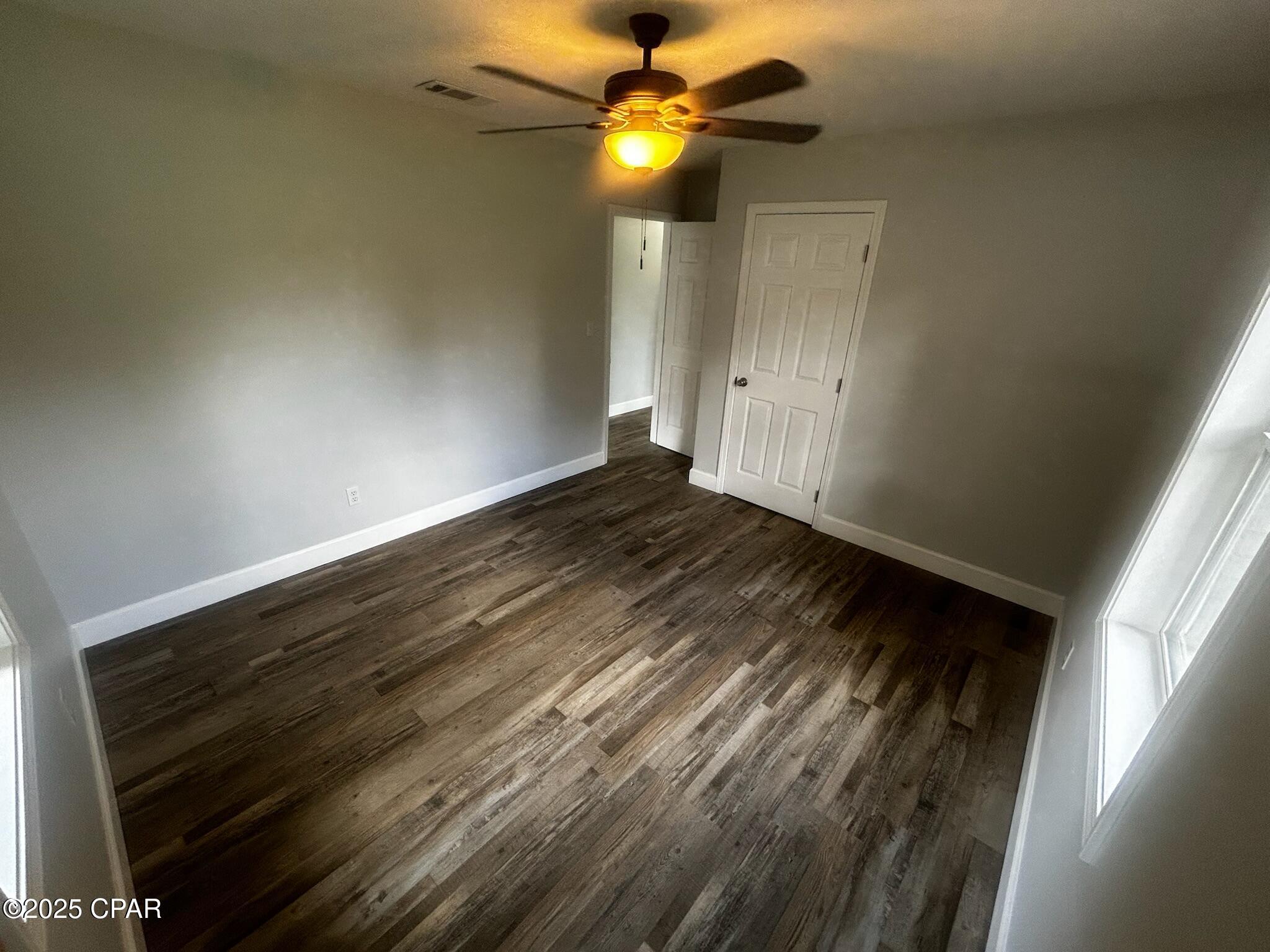 Image 20 For 1117 10th Avenue