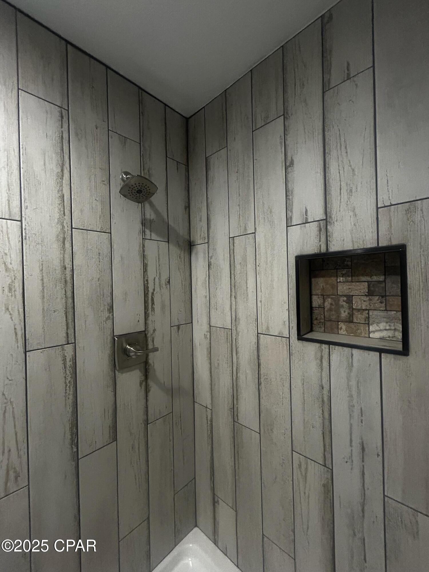 Image 24 For 1117 10th Avenue