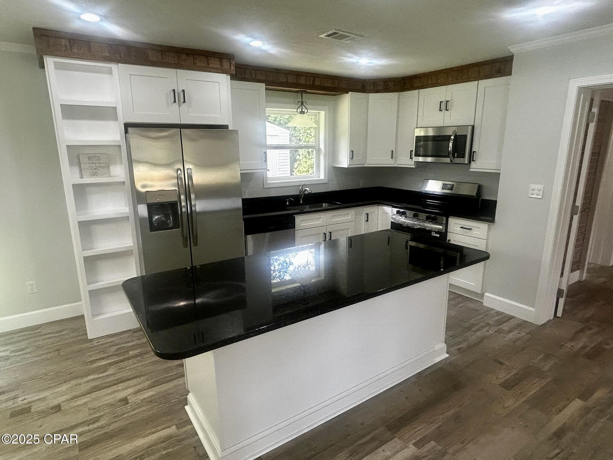 Image 9 For 1117 10th Avenue