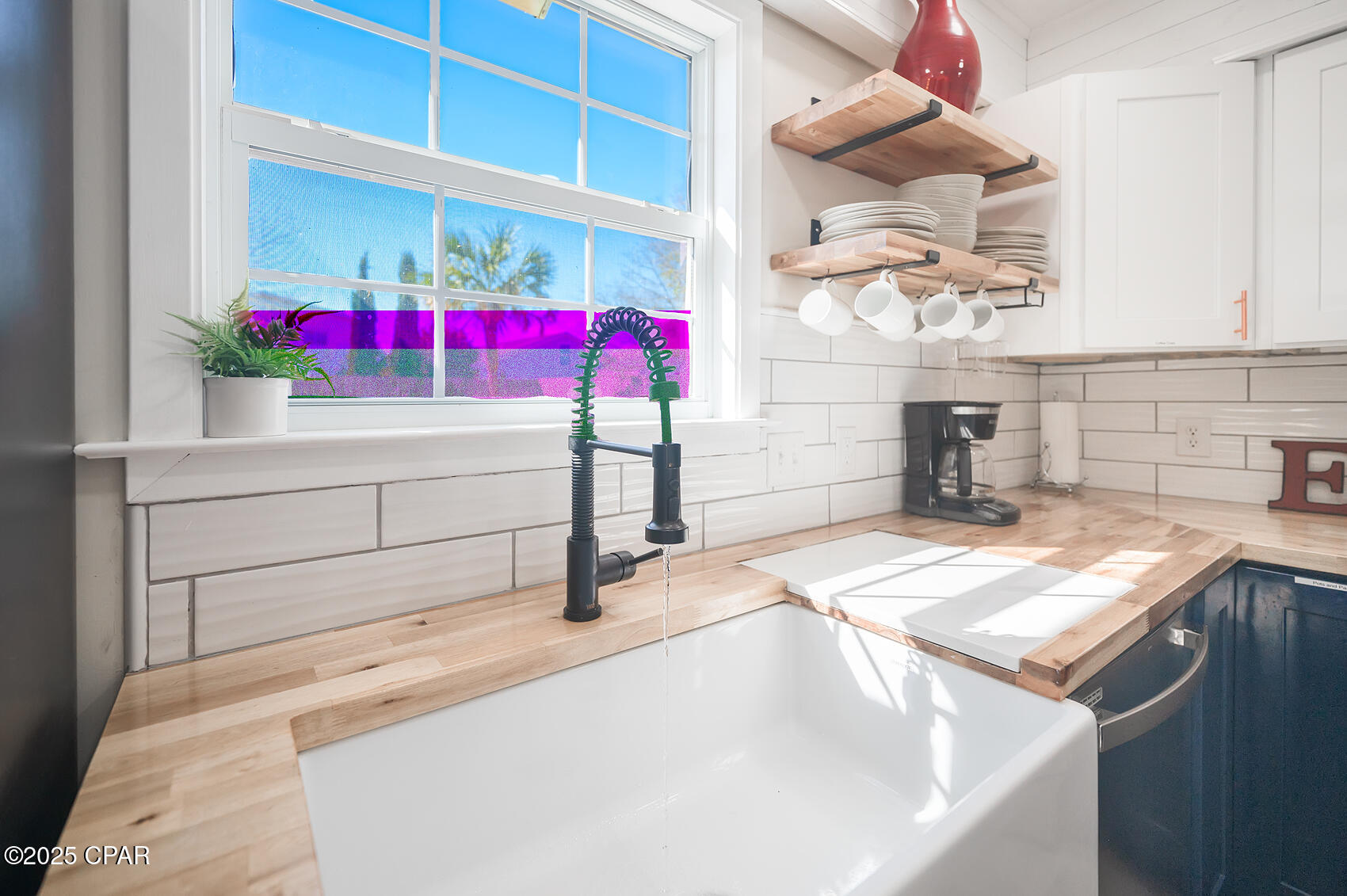 Image 12 For 5923 Sunset Avenue