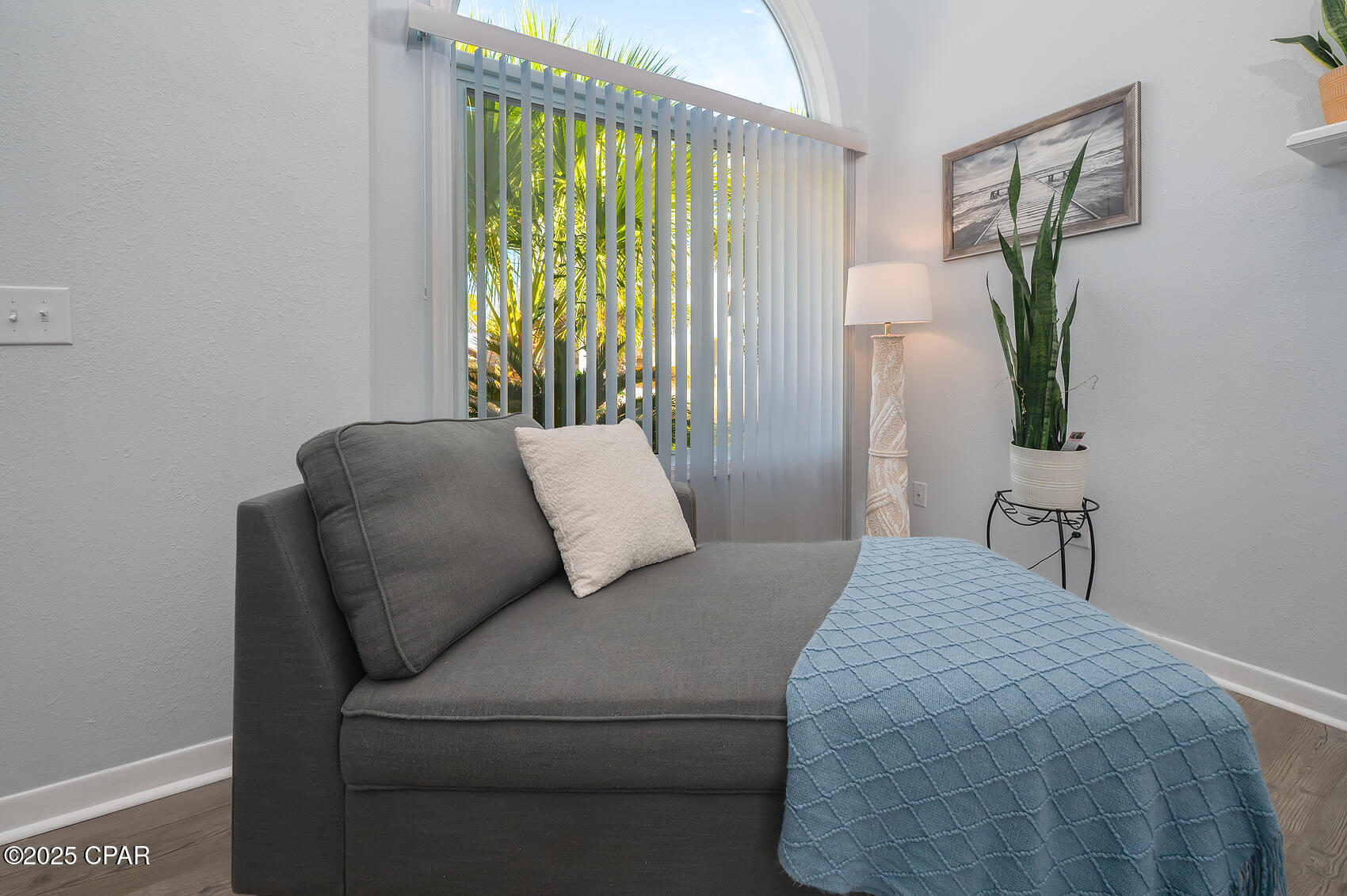 Image 4 For 5923 Sunset Avenue