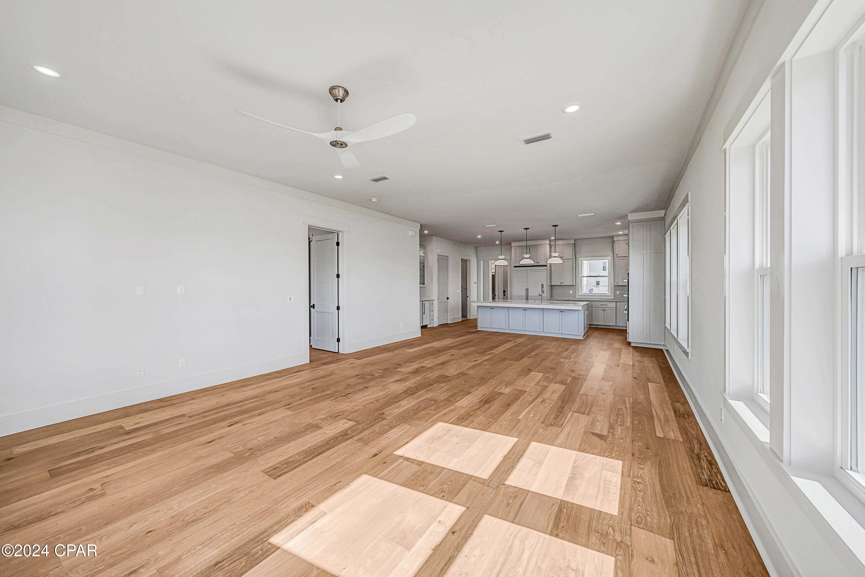 Image 21 For 6627 Lagoon Drive