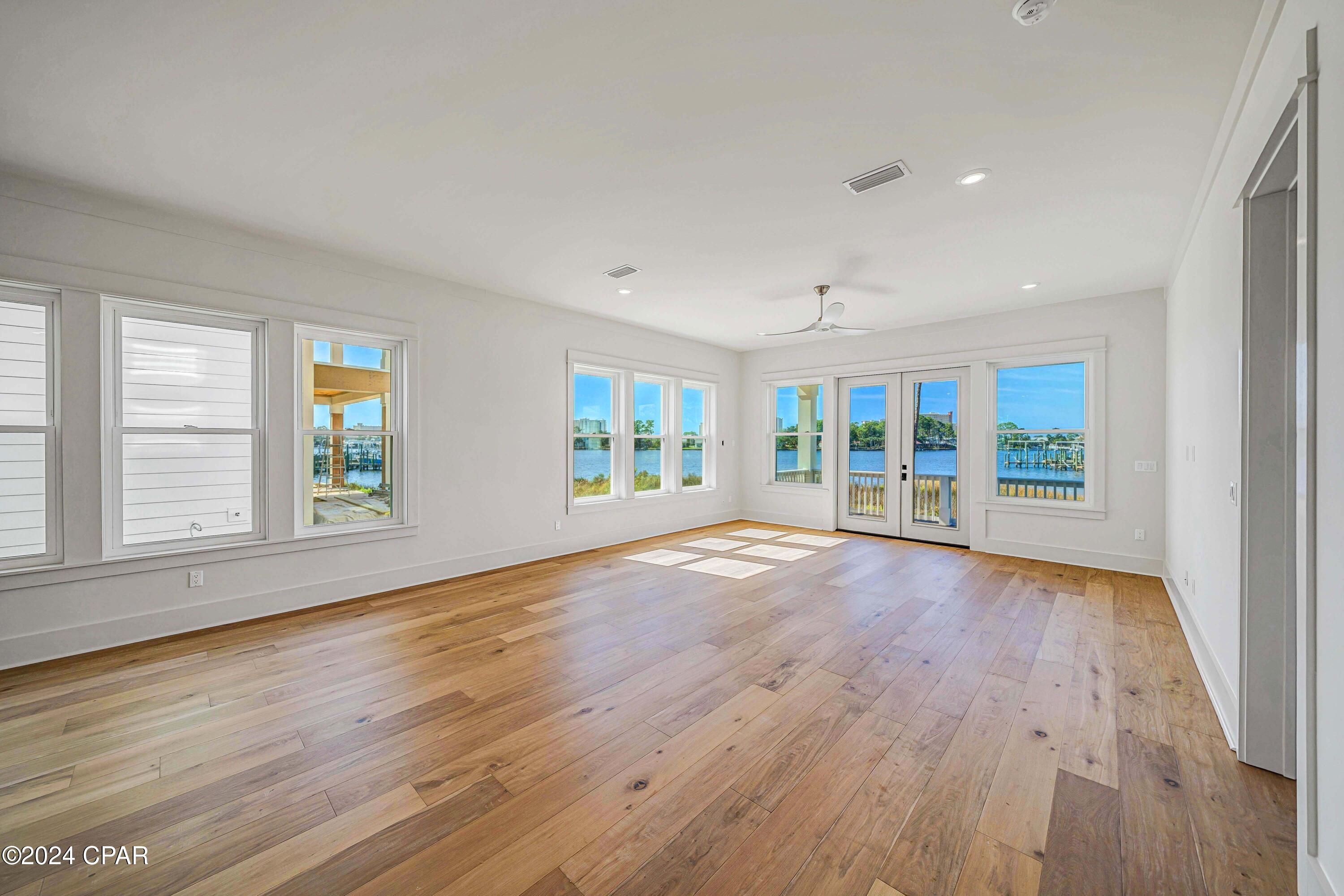 Image 22 For 6627 Lagoon Drive