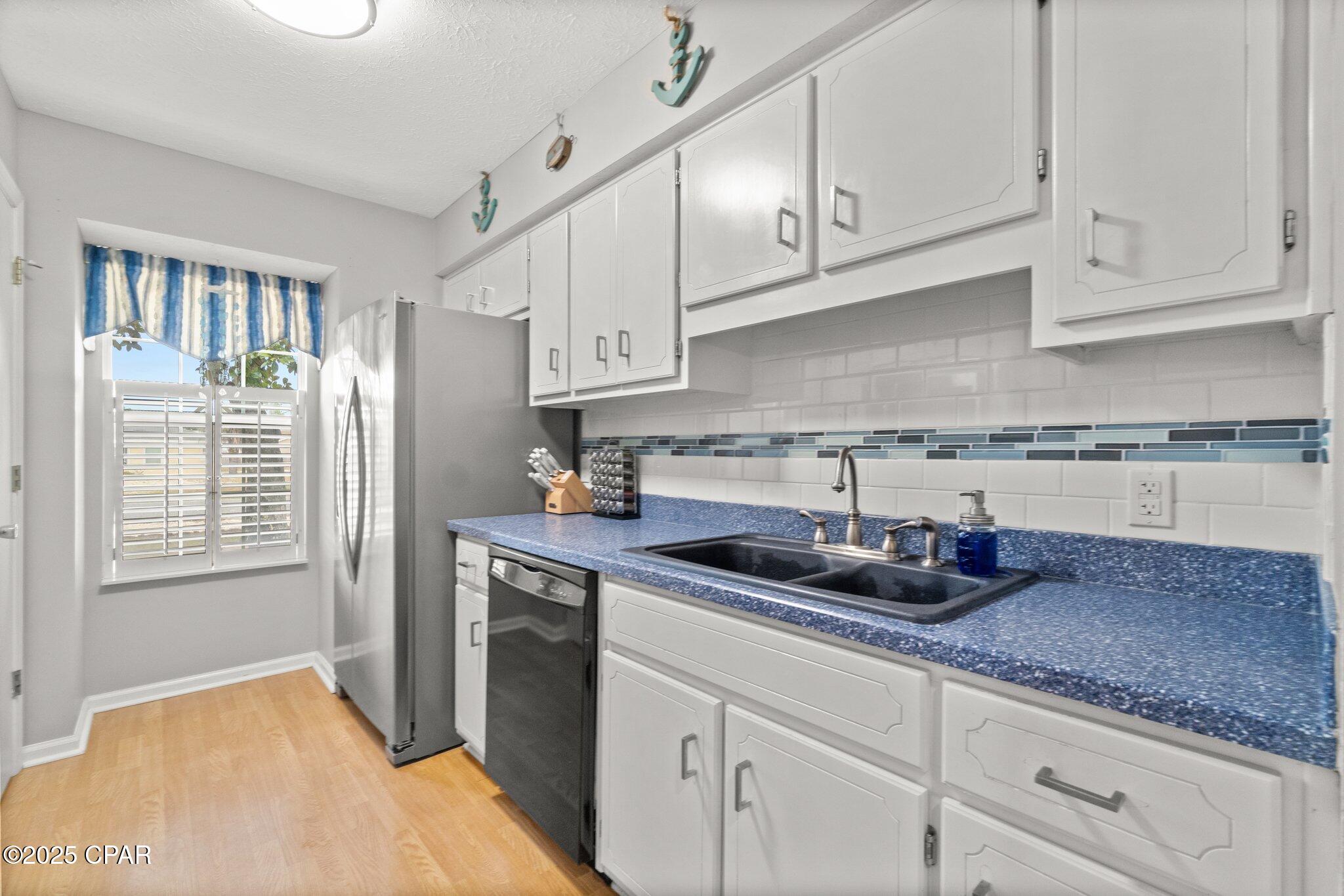 Image 6 For 5723 Sunset Avenue