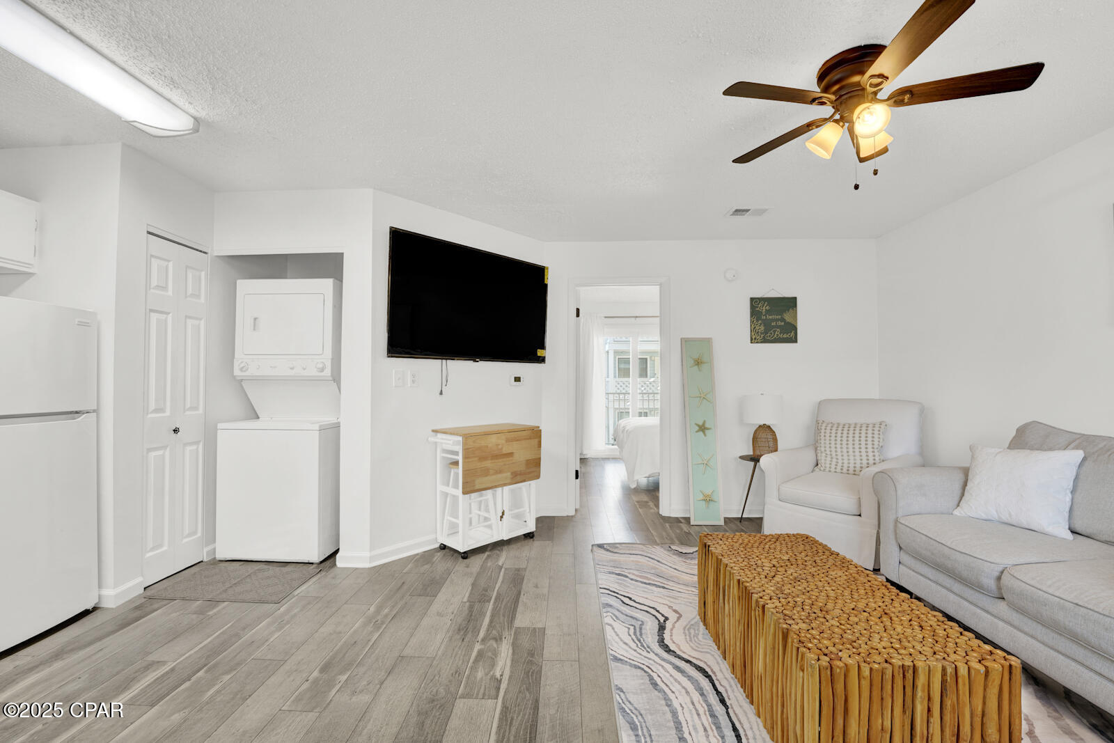 Image 7 For 17214 Front Beach Road 29