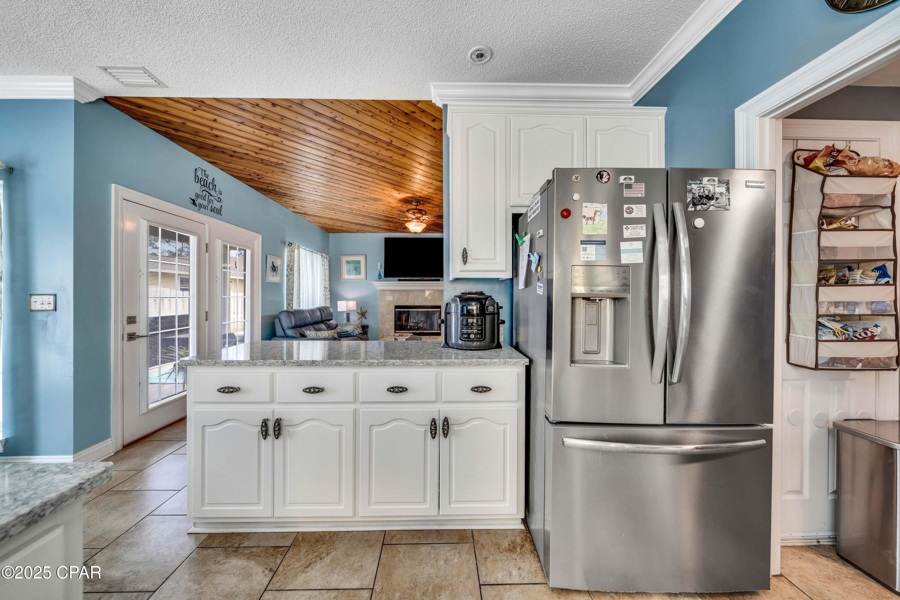 Image 24 For 7009 Lagoon Drive 107