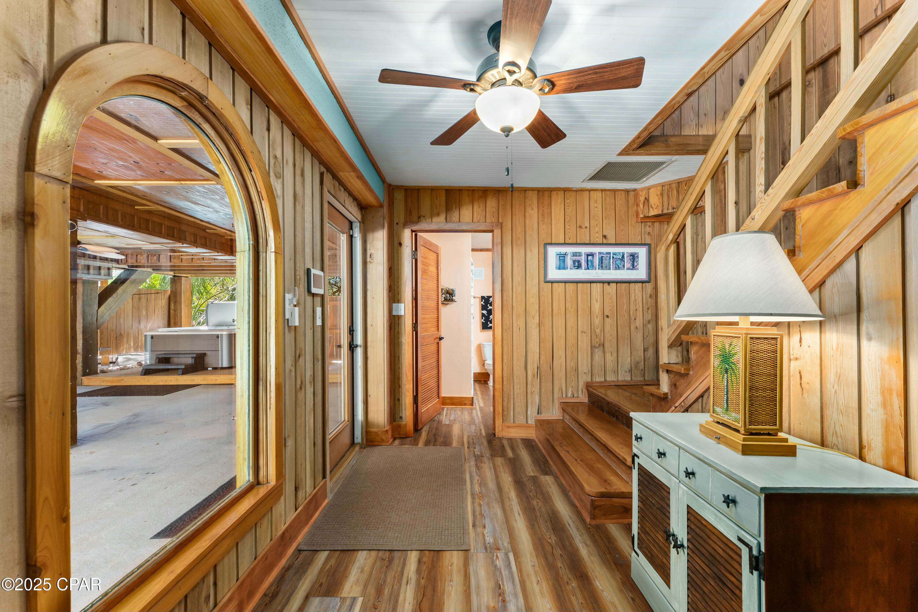 Image 52 For 136 Oak Street