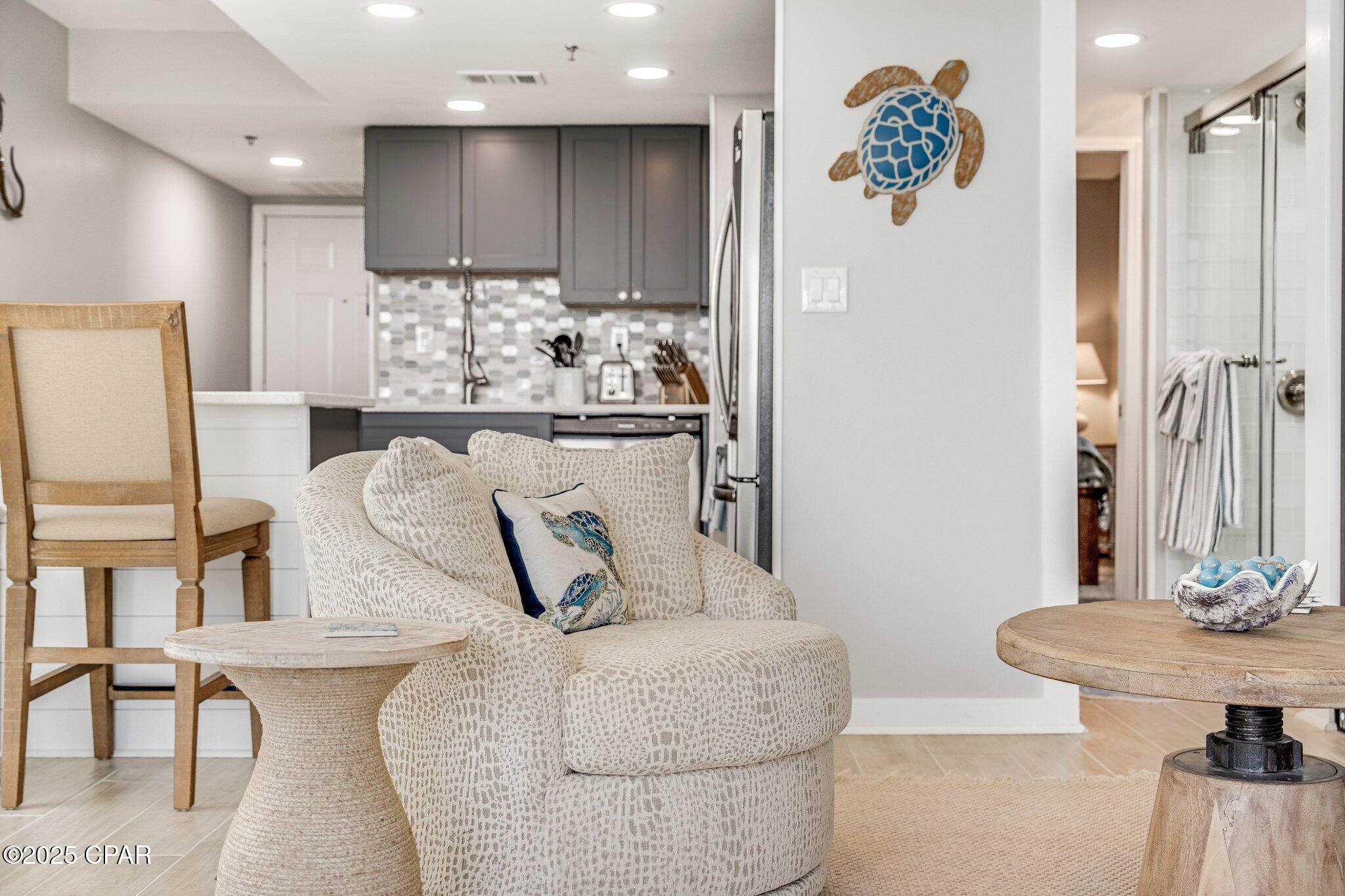 Image 10 For 9850 Thomas Drive 401w