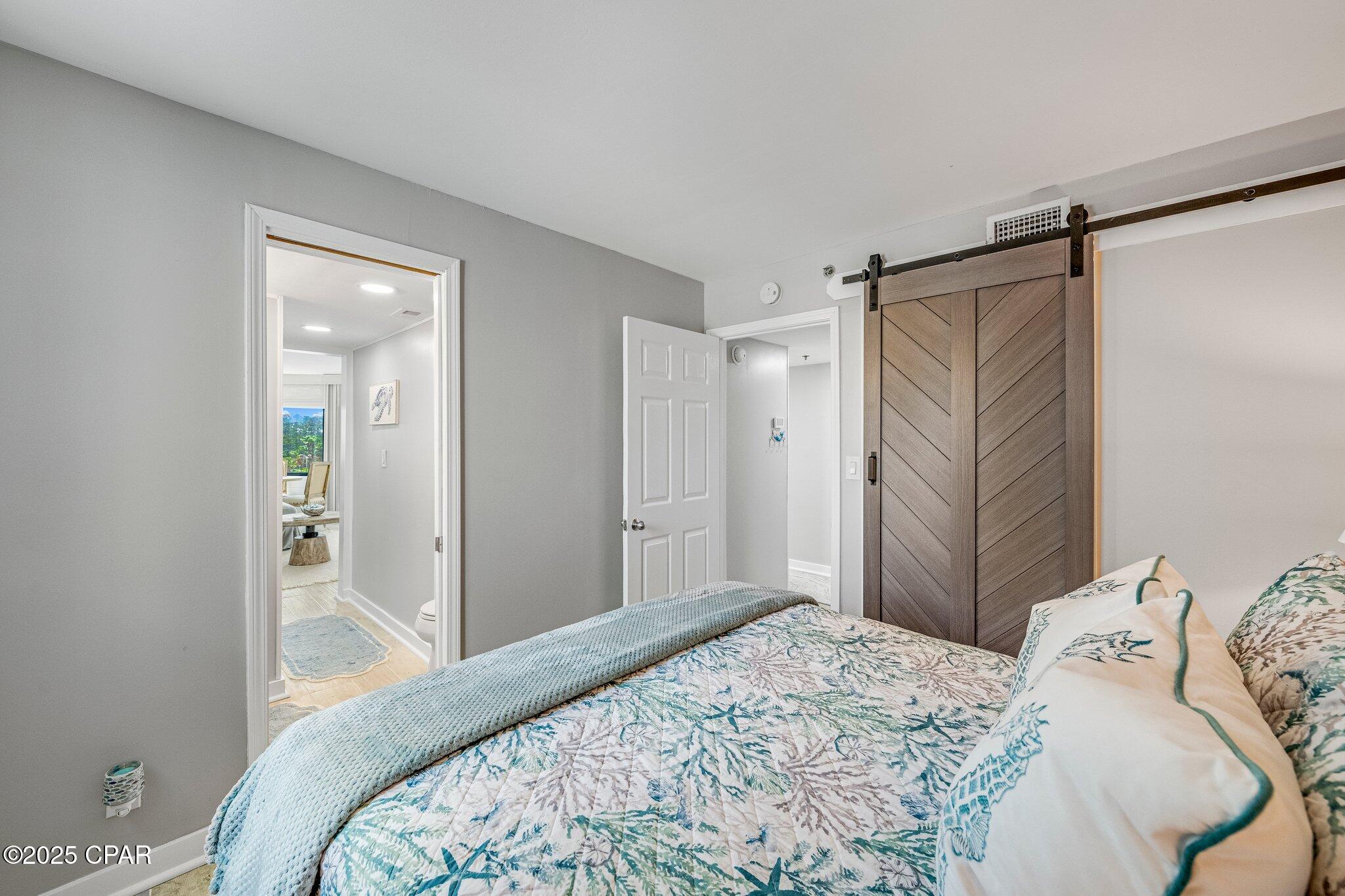 Image 20 For 9850 Thomas Drive 401w