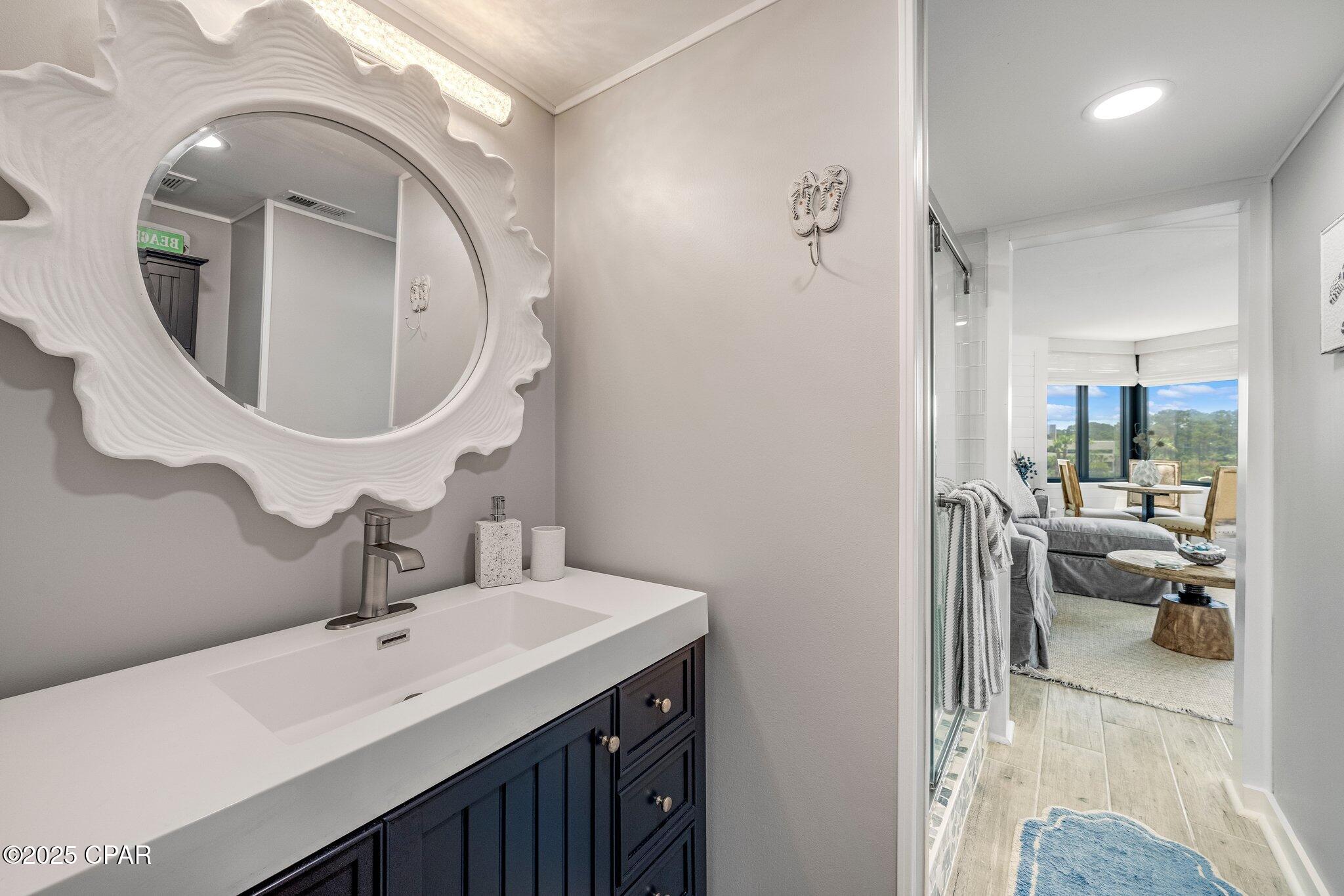 Image 21 For 9850 Thomas Drive 401w