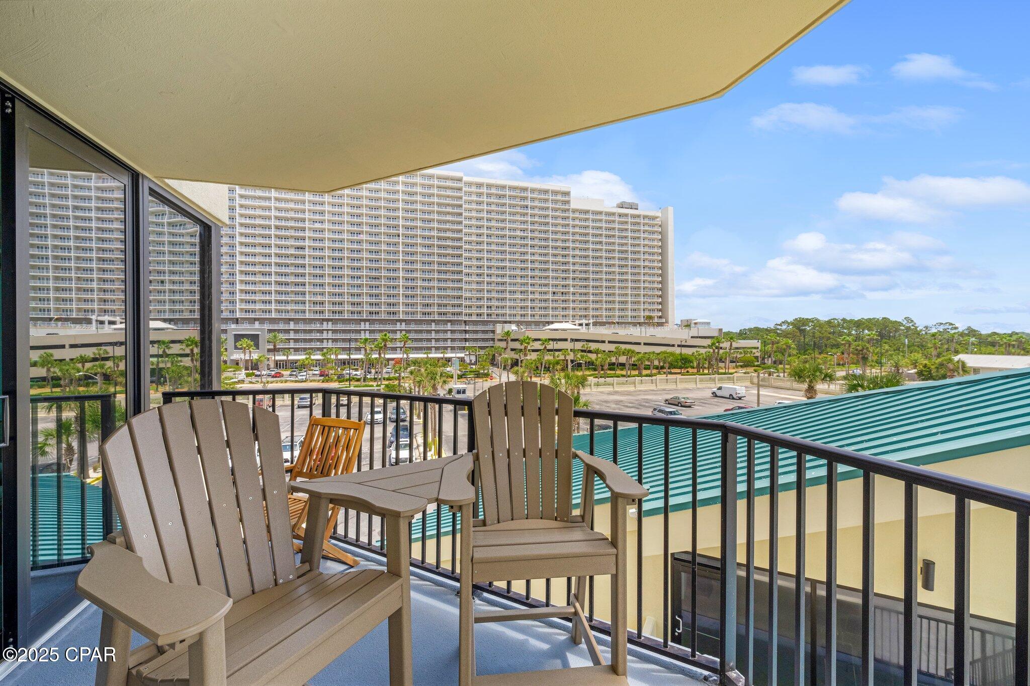 Image 25 For 9850 Thomas Drive 401w