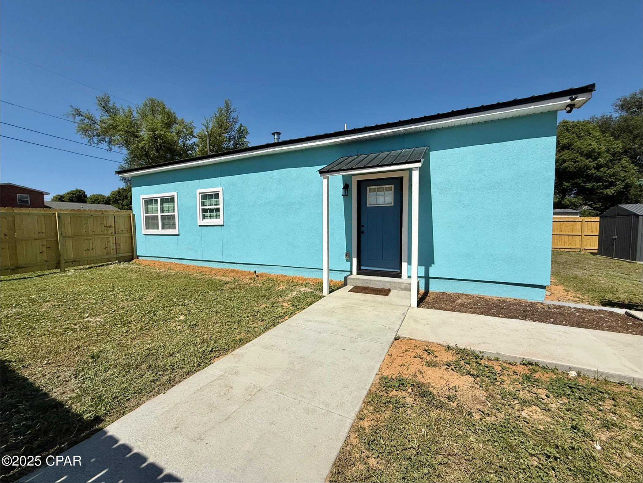 Image 16 For 1409 6th Court