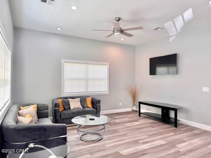 Image 21 For 1409 6th Court