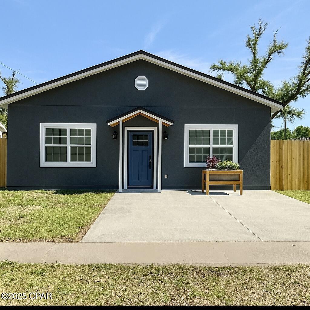 Image 4 For 1409 6th Court