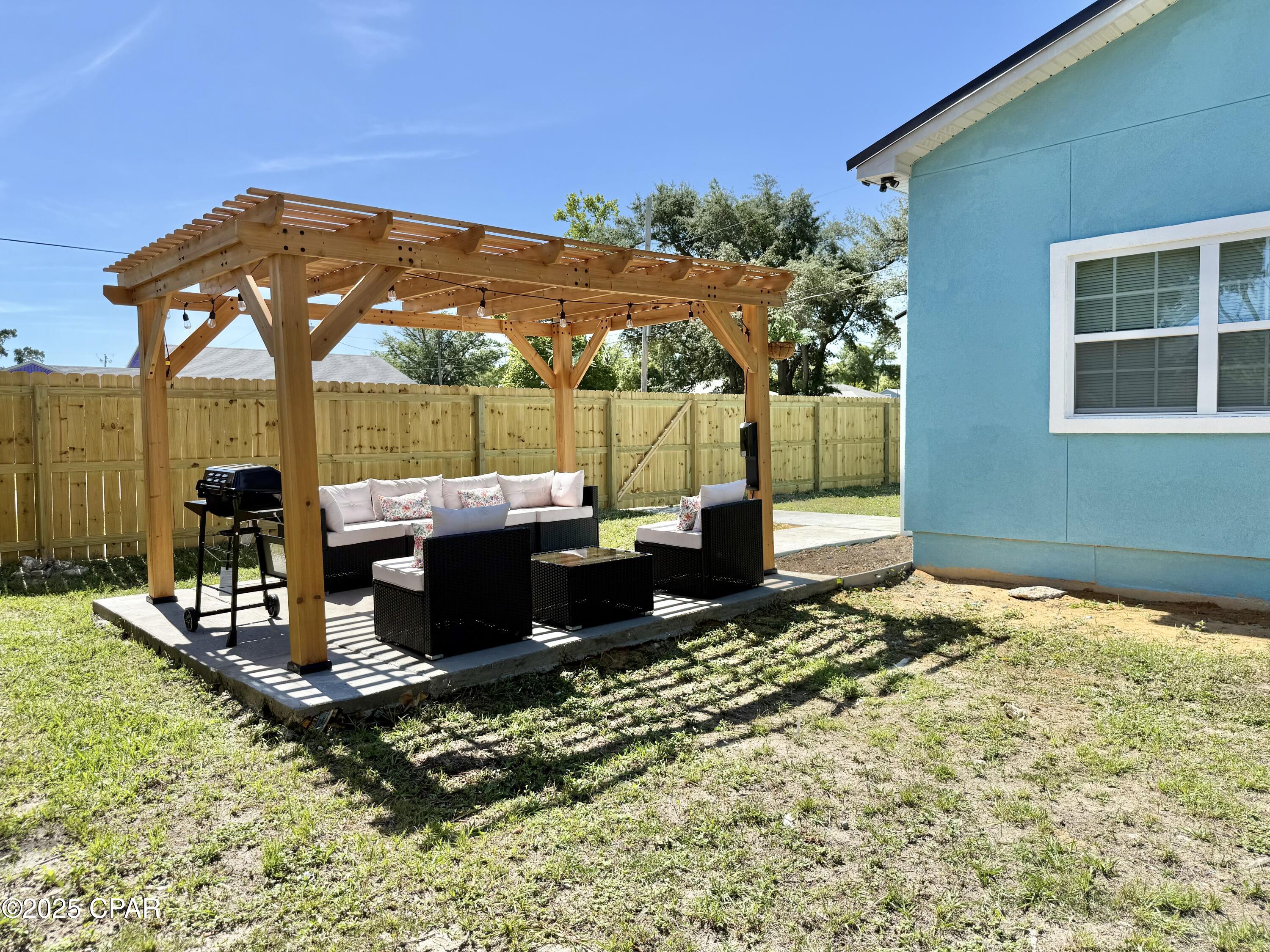 Image 8 For 1409 6th Court