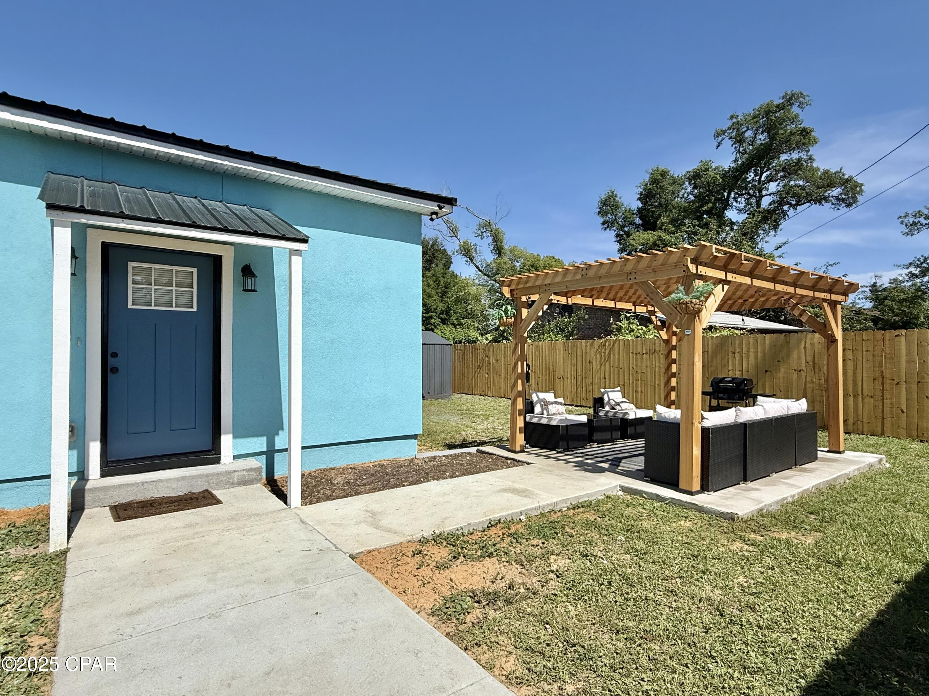 Image 9 For 1409 6th Court