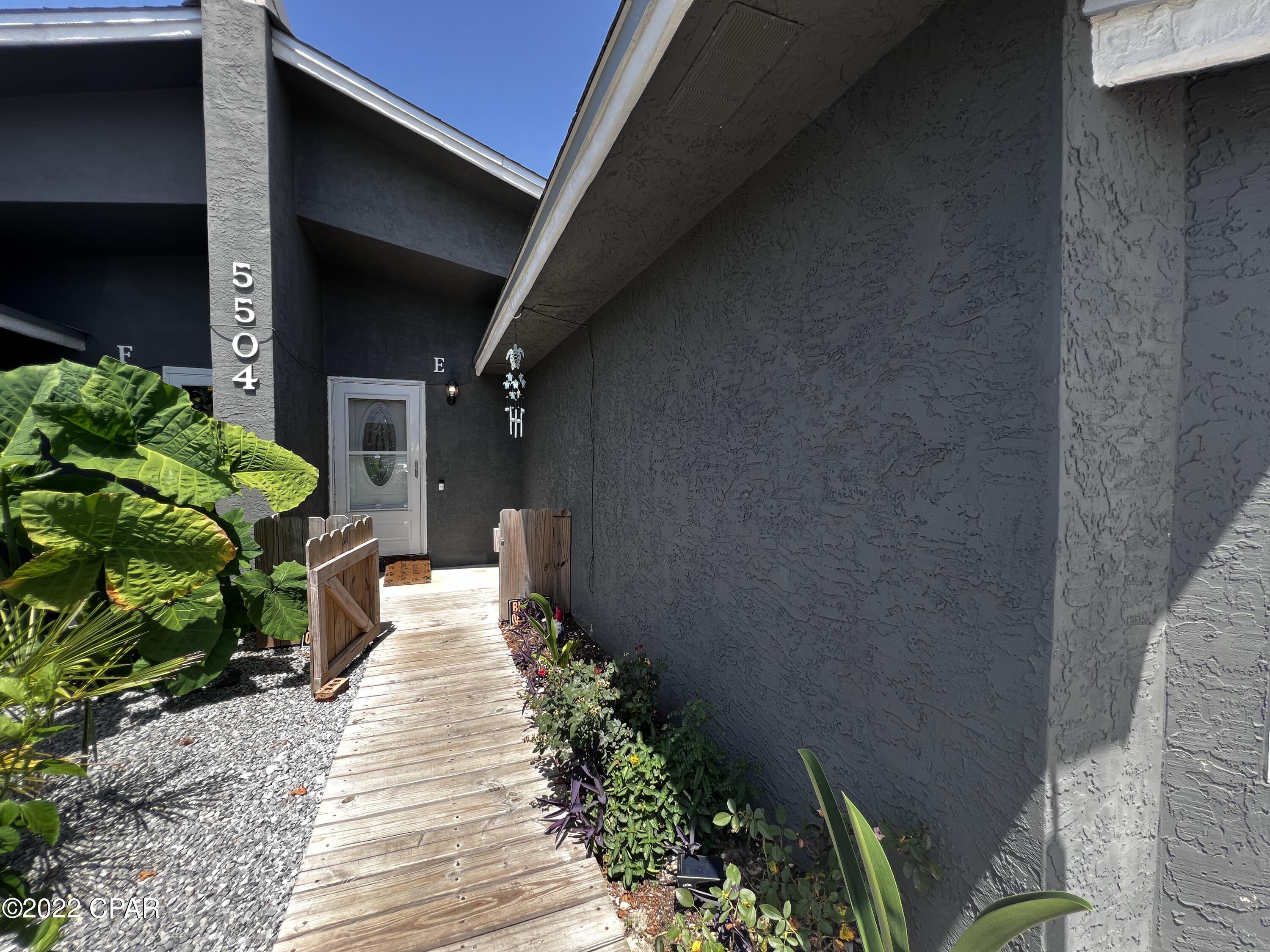 Image 4 For 5504 Hilltop Avenue E