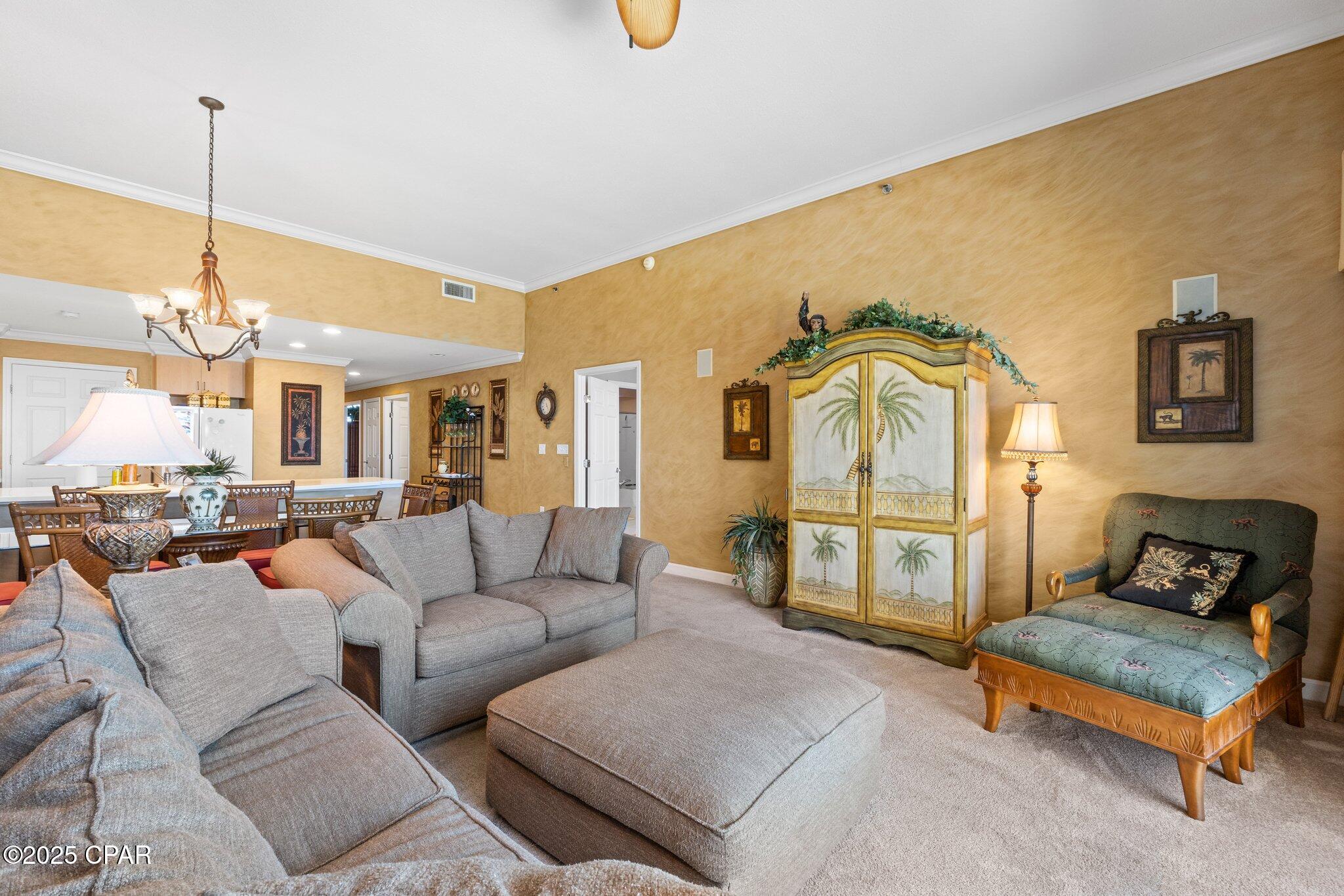 Listing photo id 18 for 6627 Thomas 1402 Drive 1402