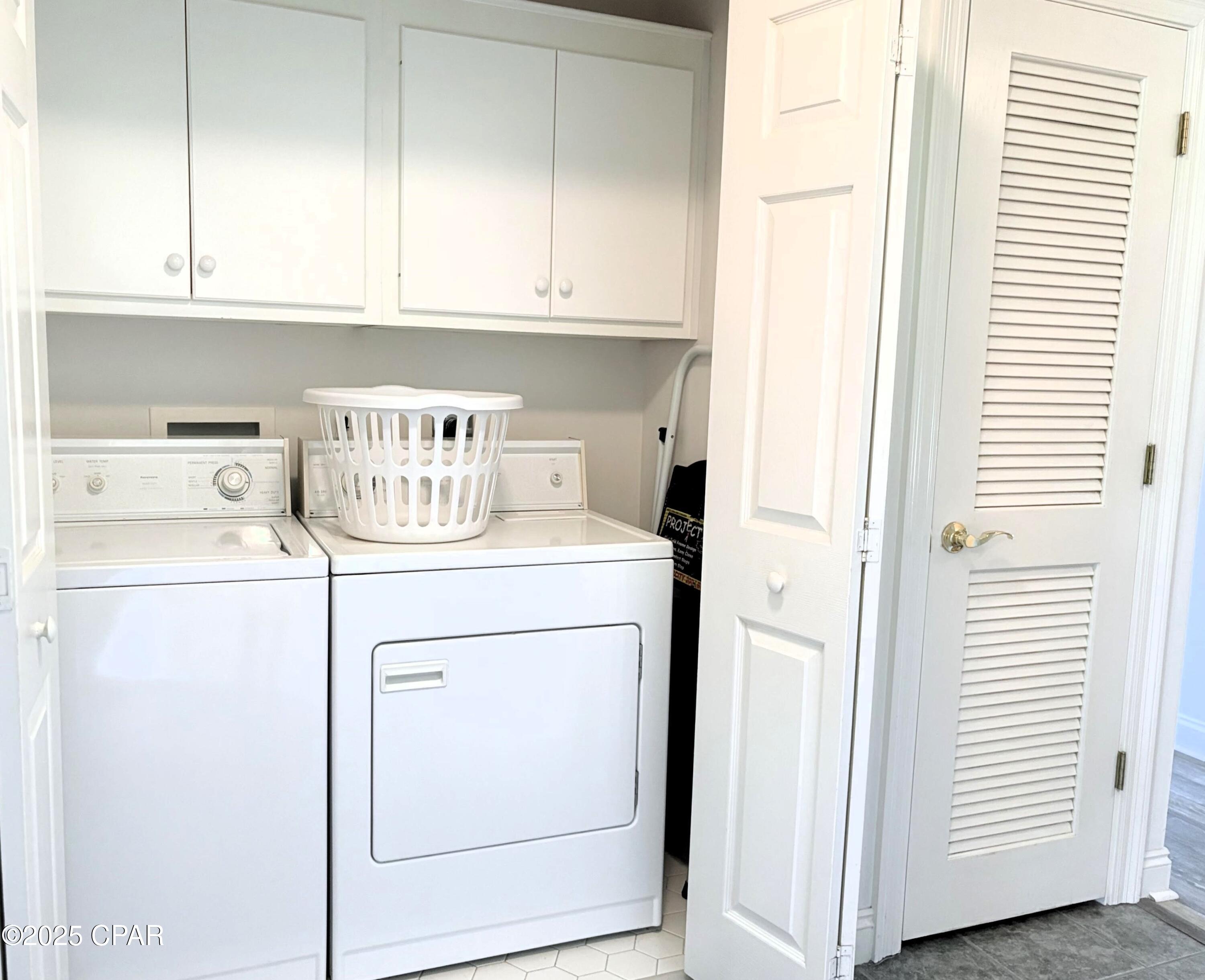 Image 18 For 1904 Rhett Place