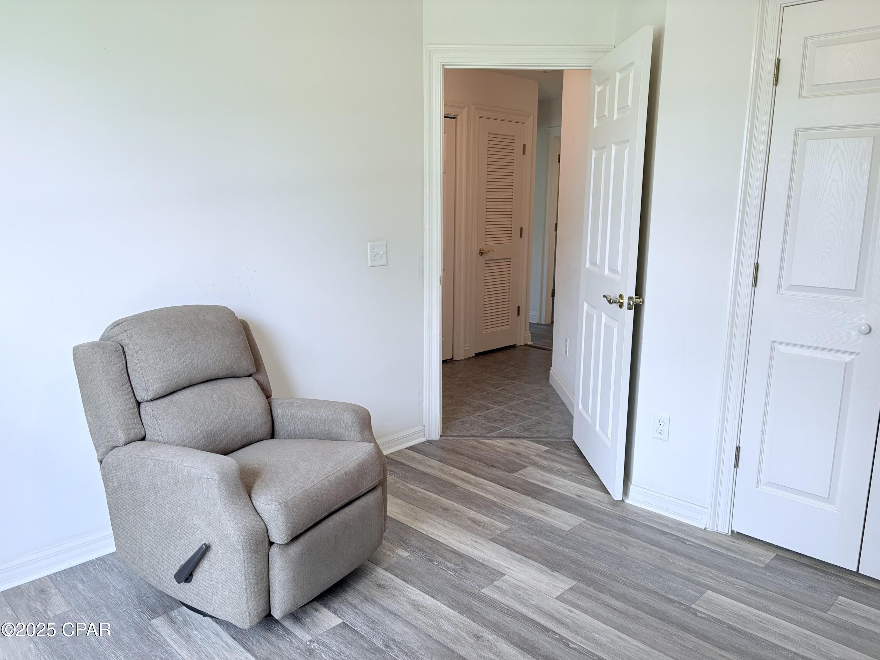 Image 20 For 1904 Rhett Place