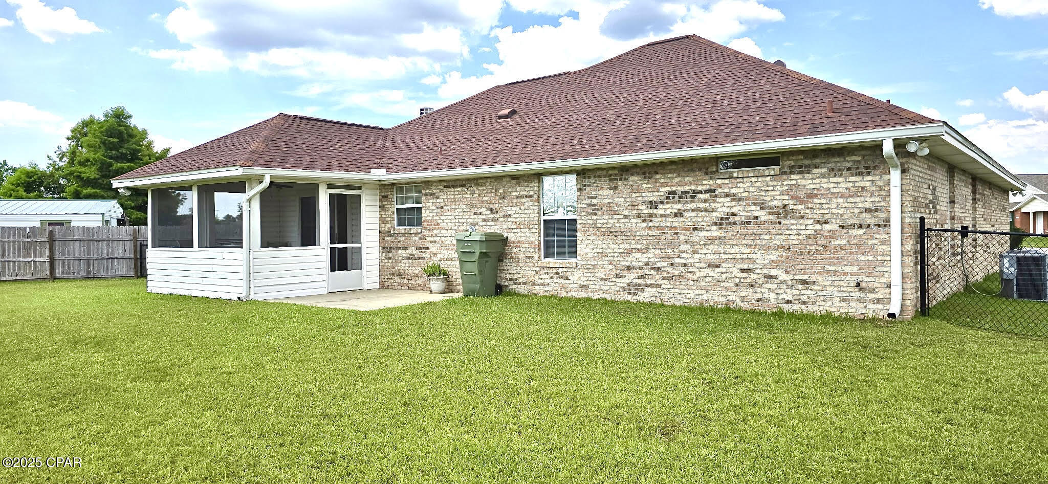 Image 34 For 1904 Rhett Place