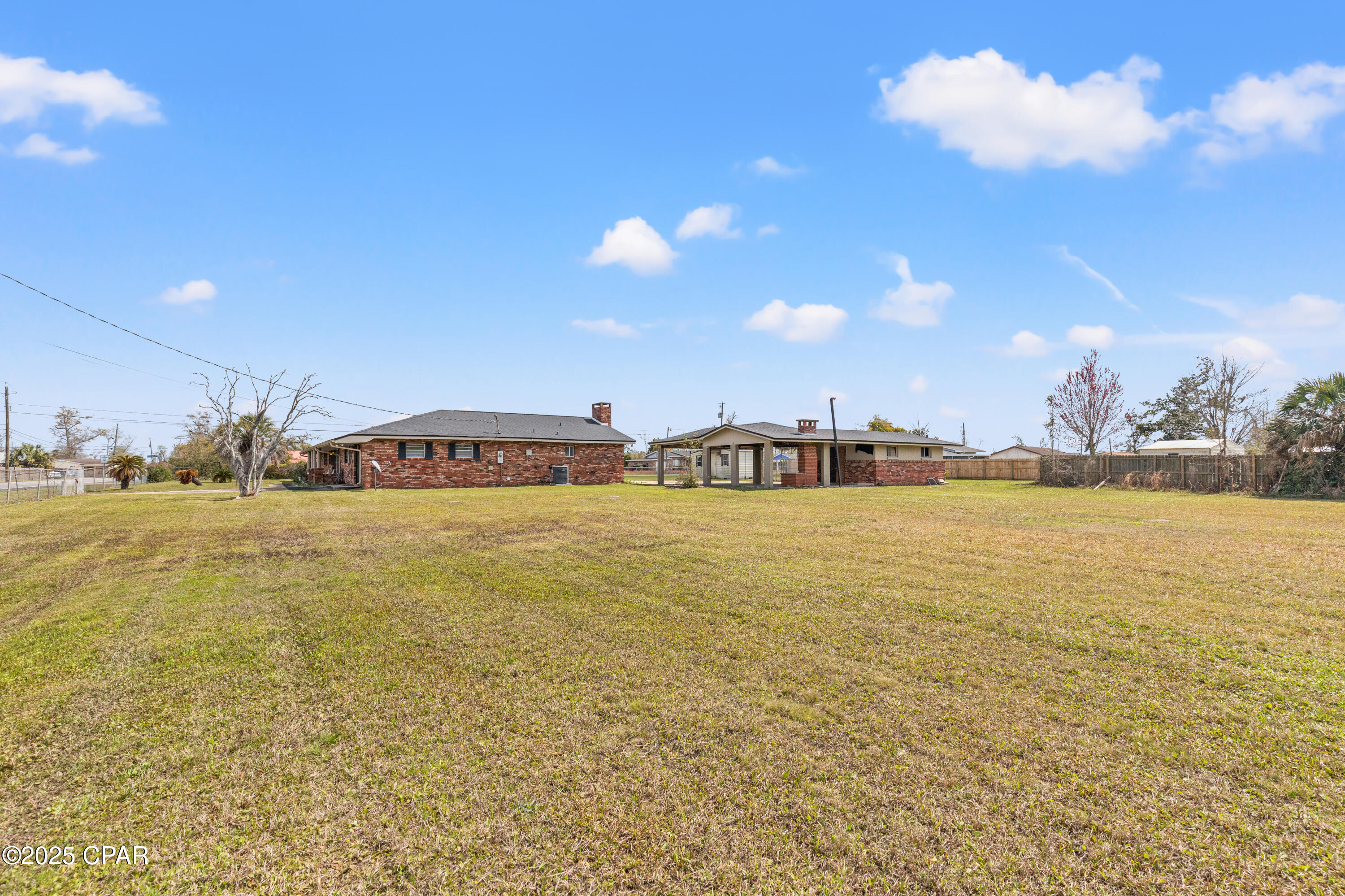 Image 30 For 905 12th Street