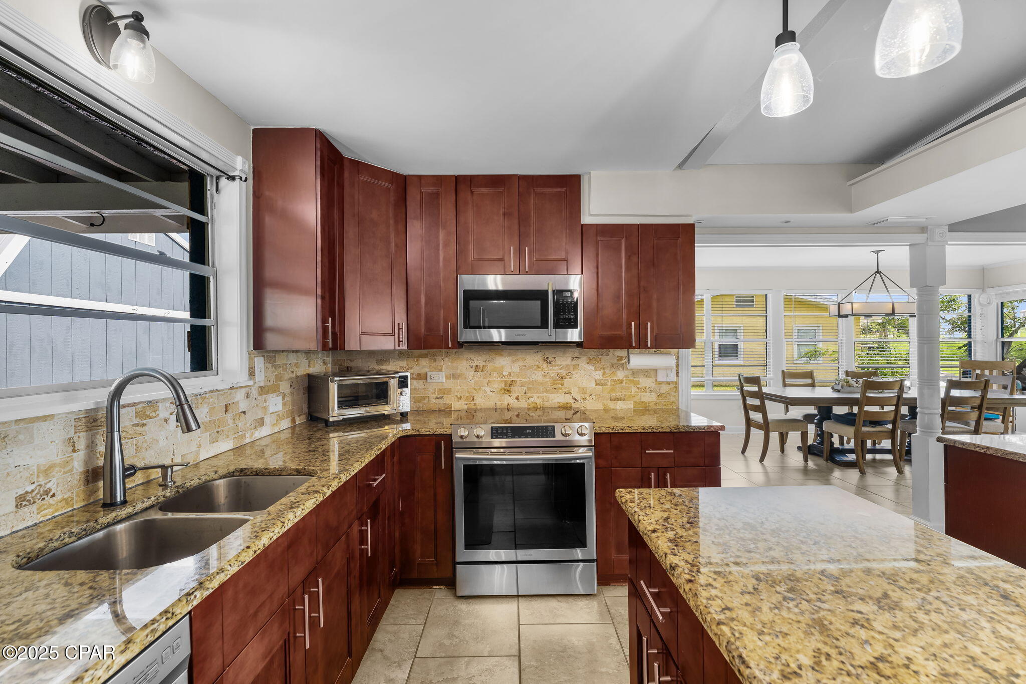 Image 12 For 1538 Berthe Avenue