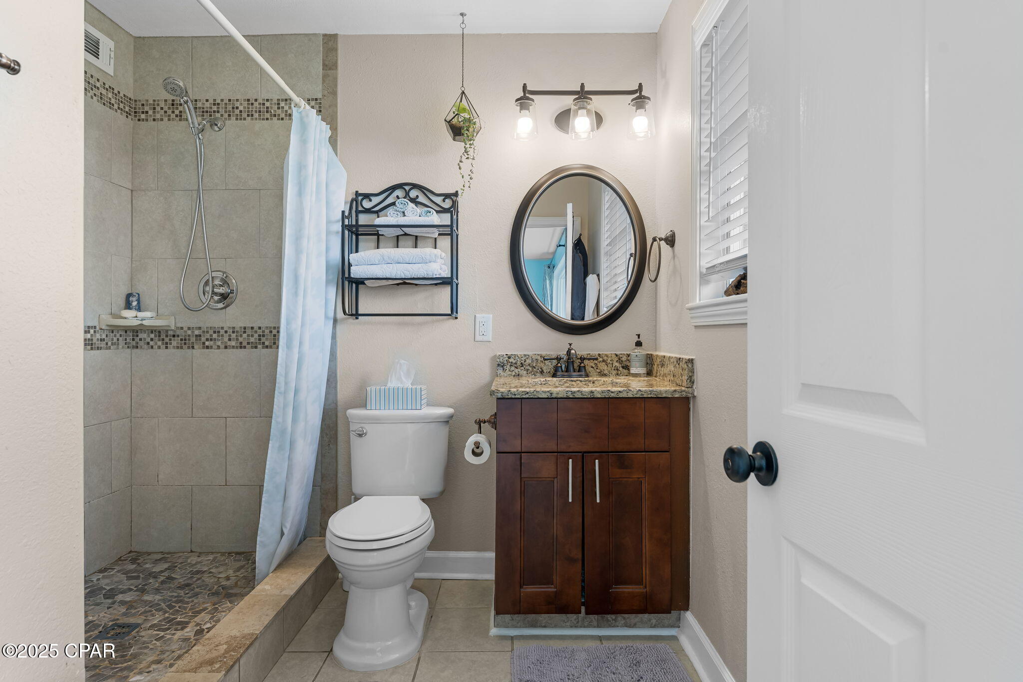 Image 36 For 1538 Berthe Avenue