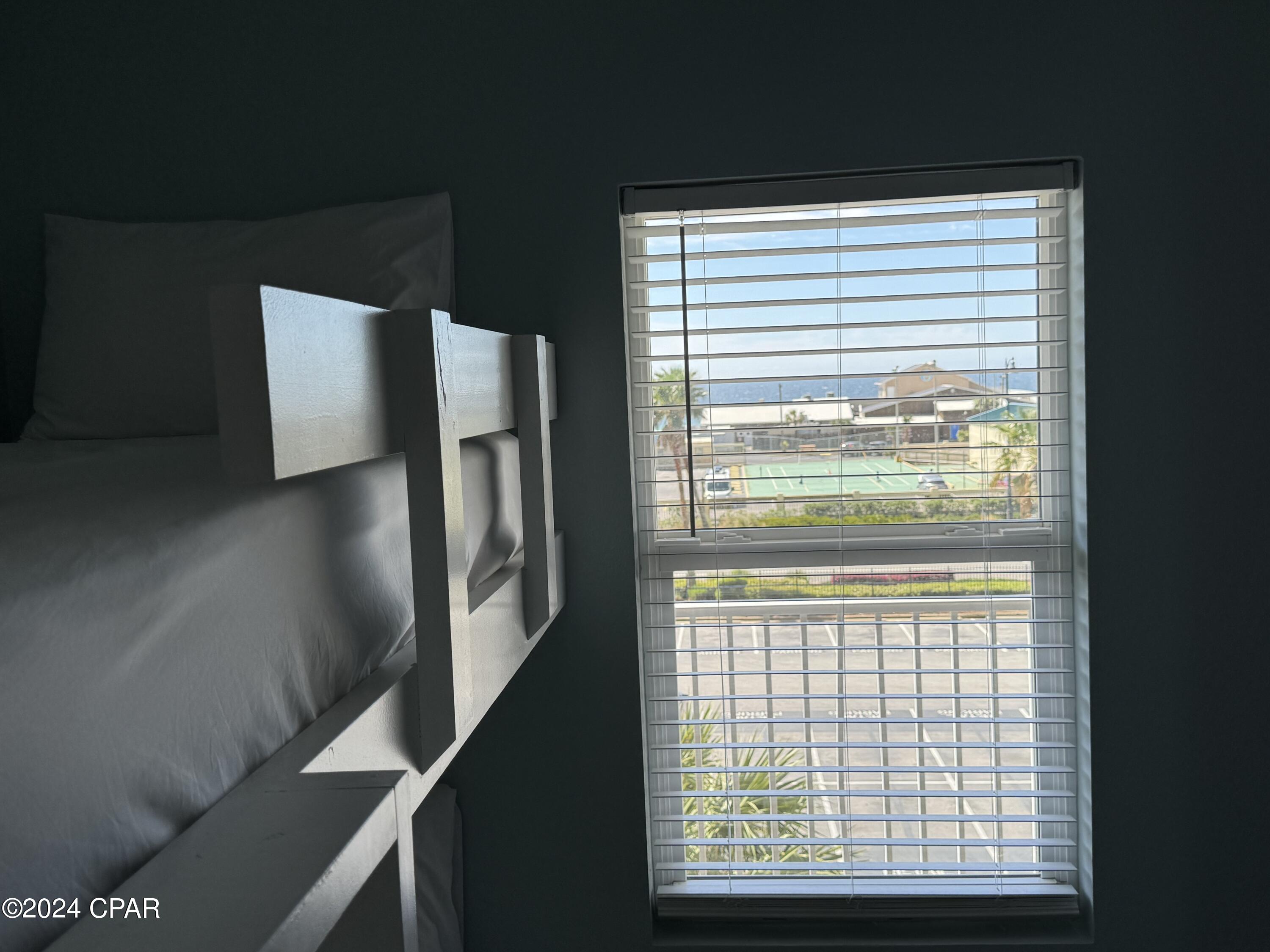 Image 12 For 9860 Thomas 225 Drive 225