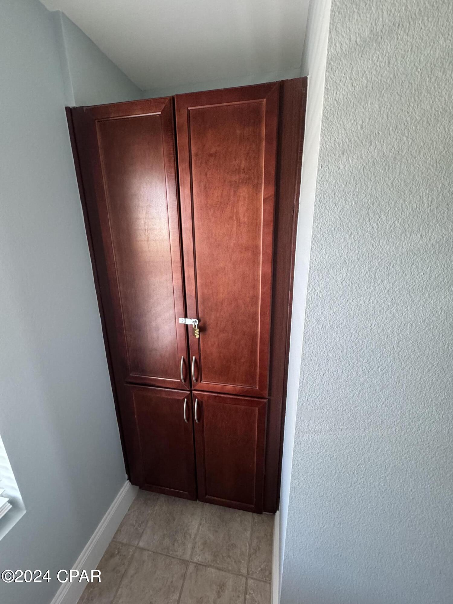 Image 13 For 9860 Thomas 225 Drive 225