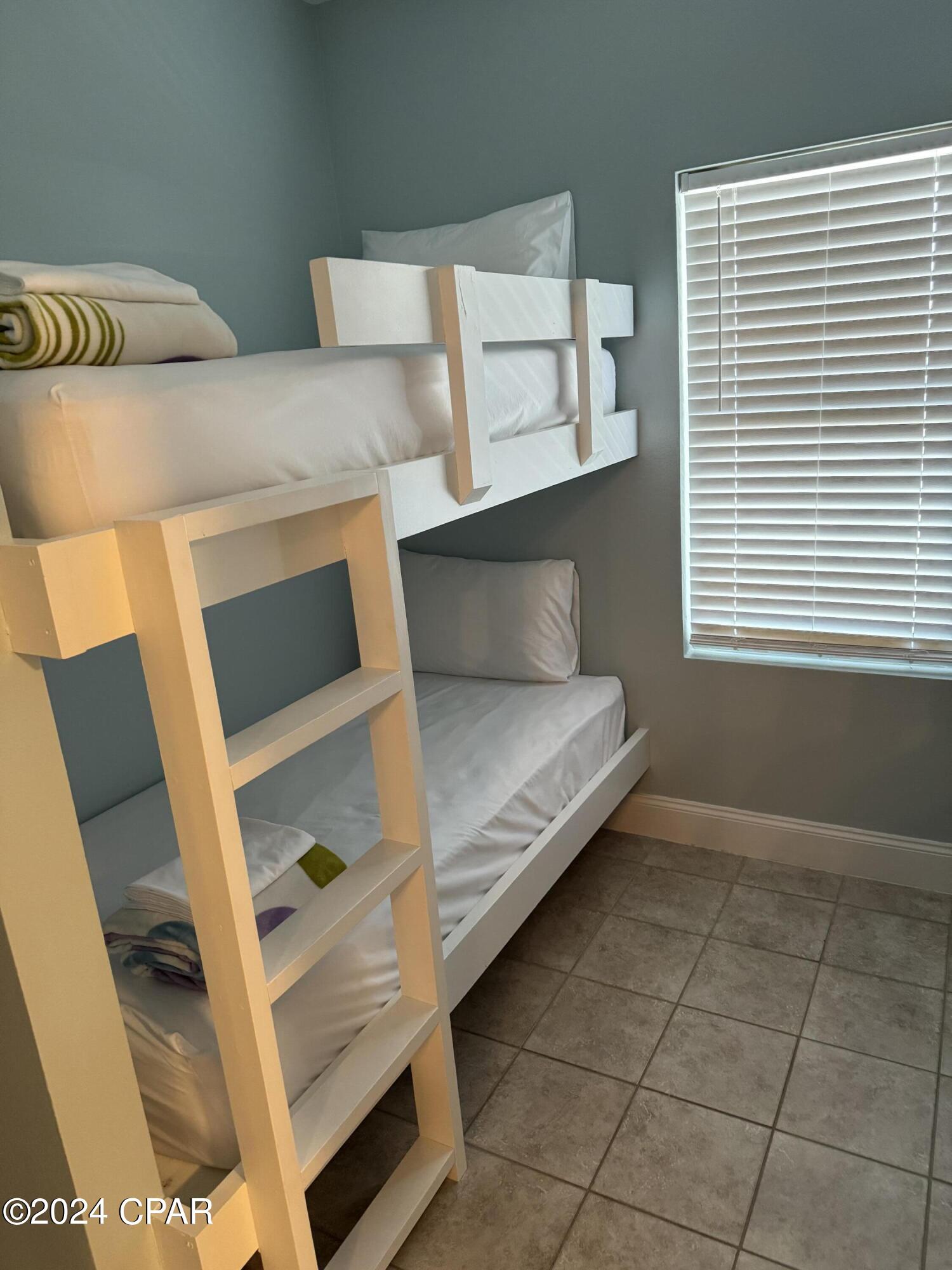 Image 6 For 9860 Thomas 225 Drive 225