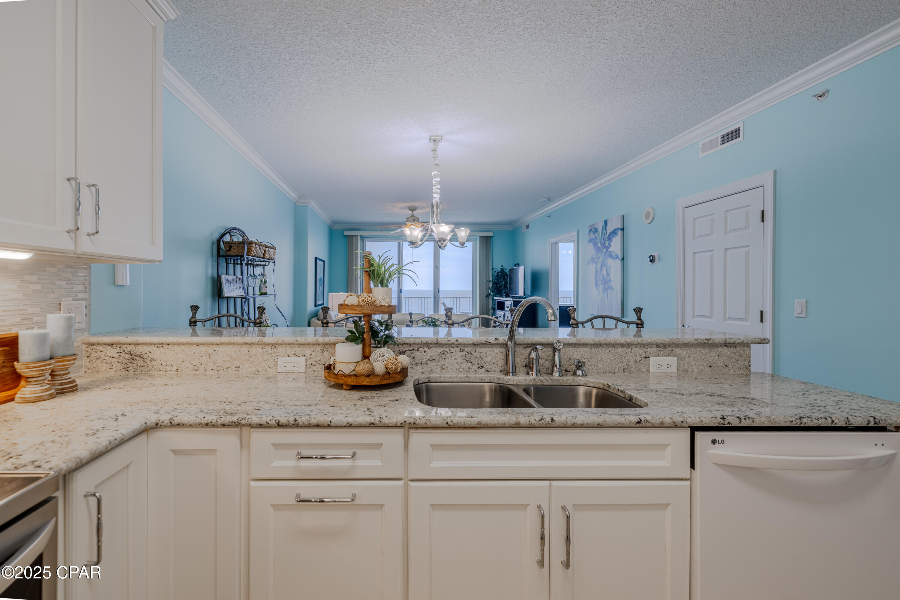 Image 5 For 17545 Front Beach Road 1507