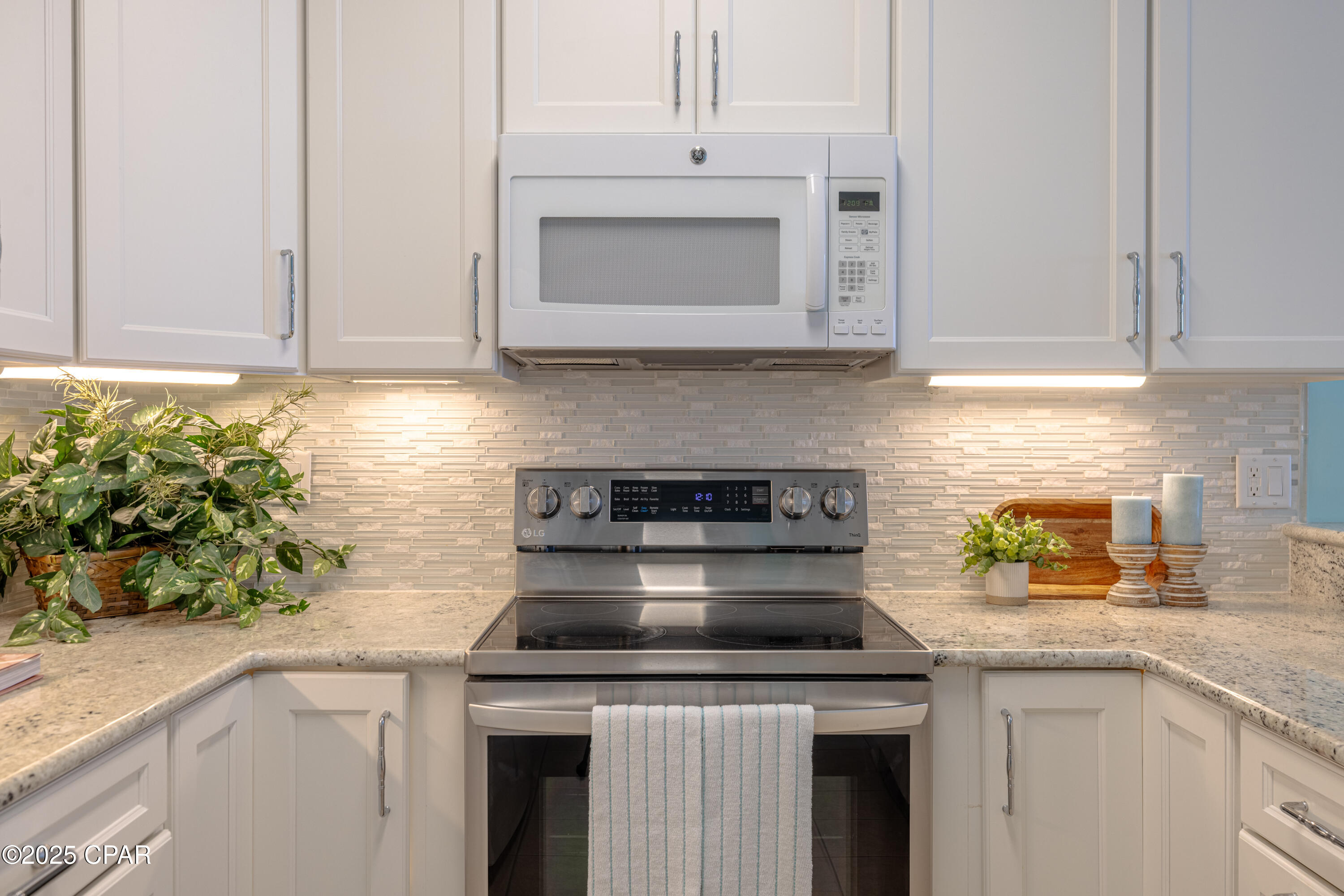 Image 7 For 17545 Front Beach Road 1507