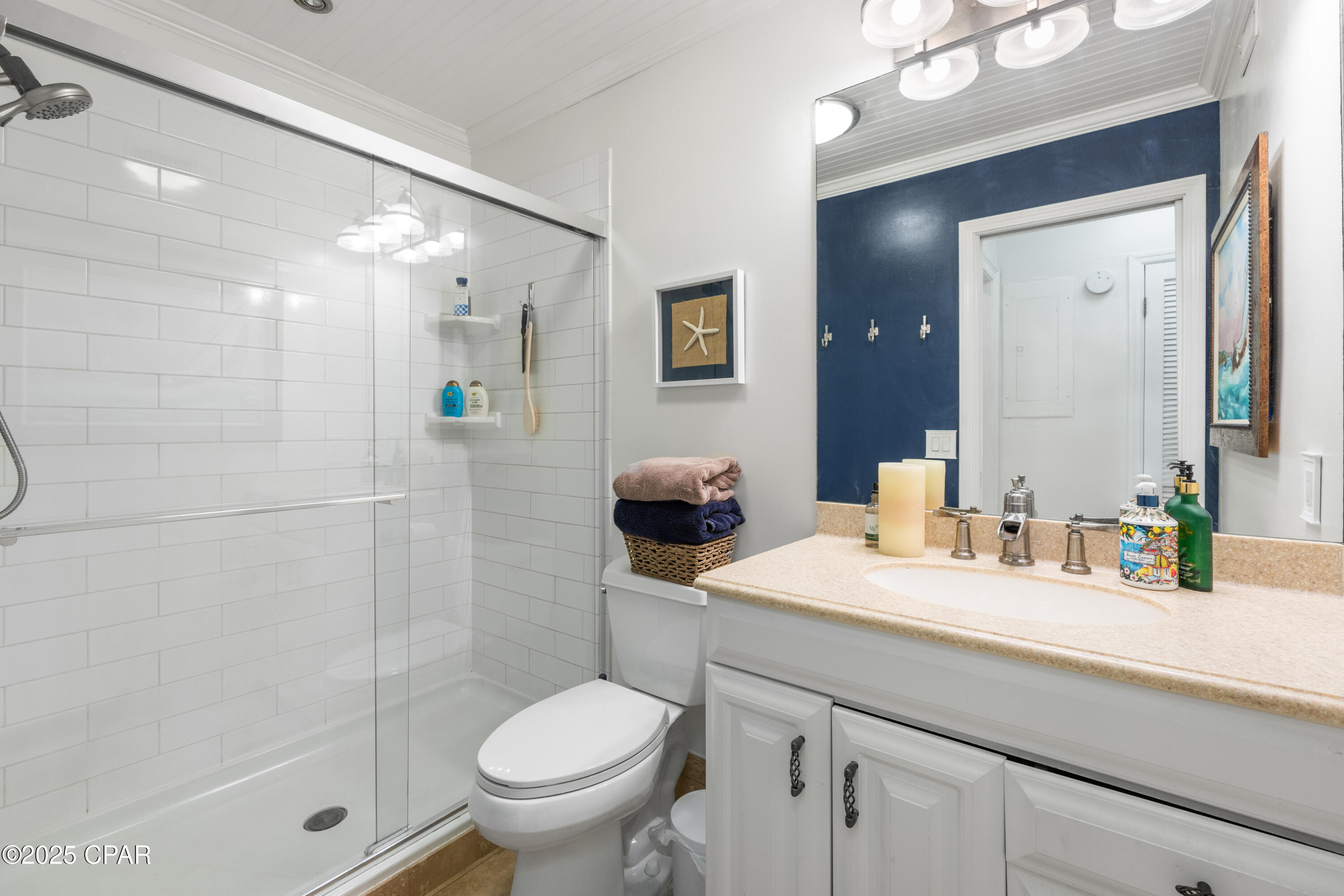 Image 7 For 4725 Bay Point Road 161