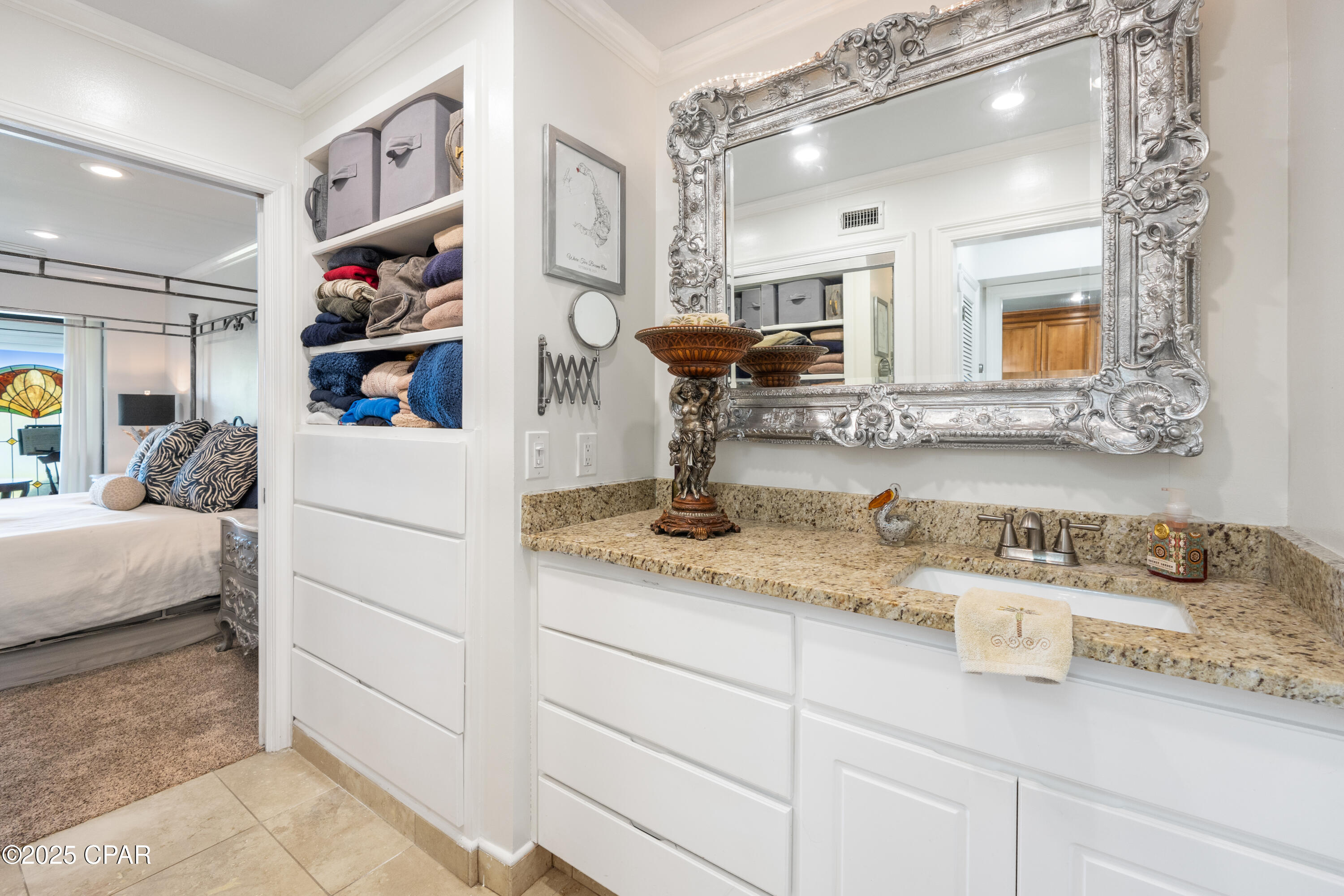 Image 8 For 4725 Bay Point Road 161