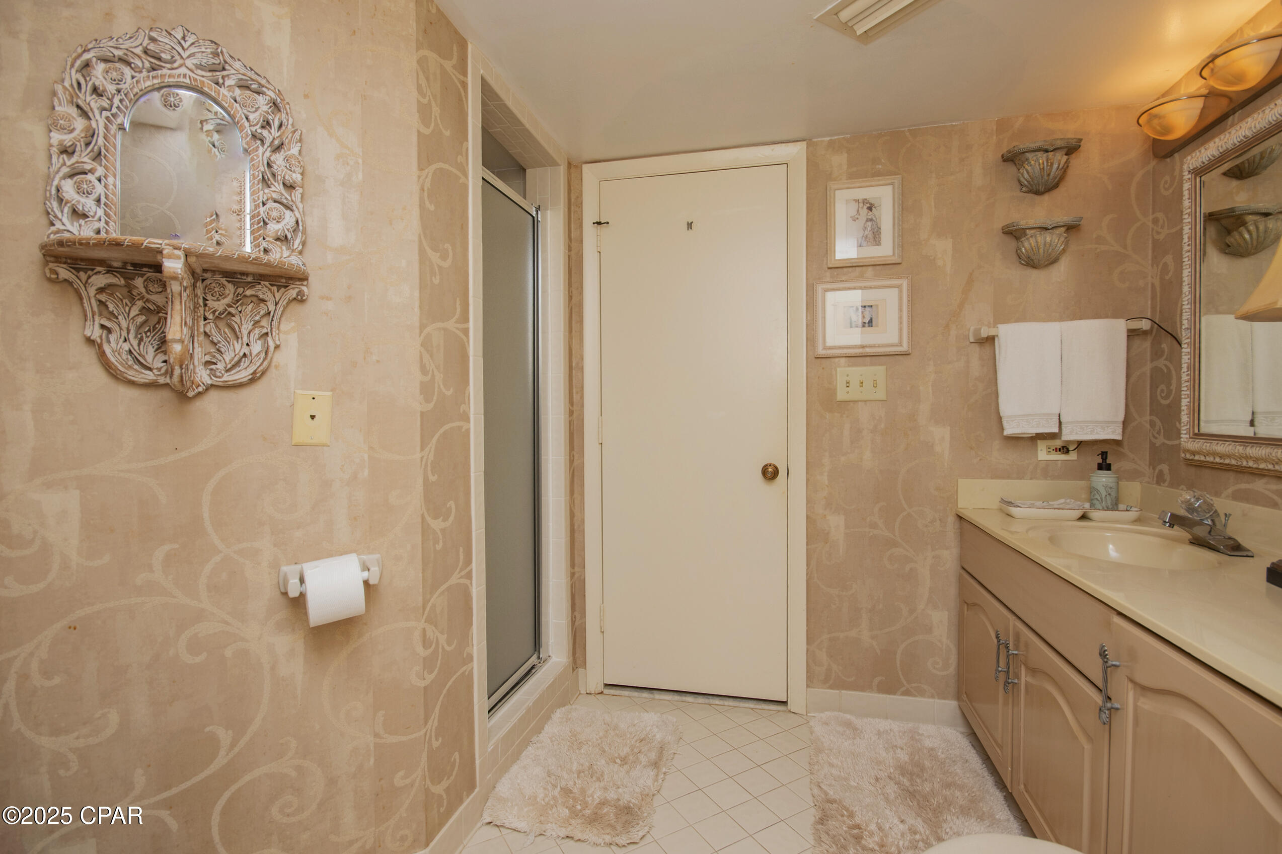 Image 13 For 6505 Thomas Drive 215