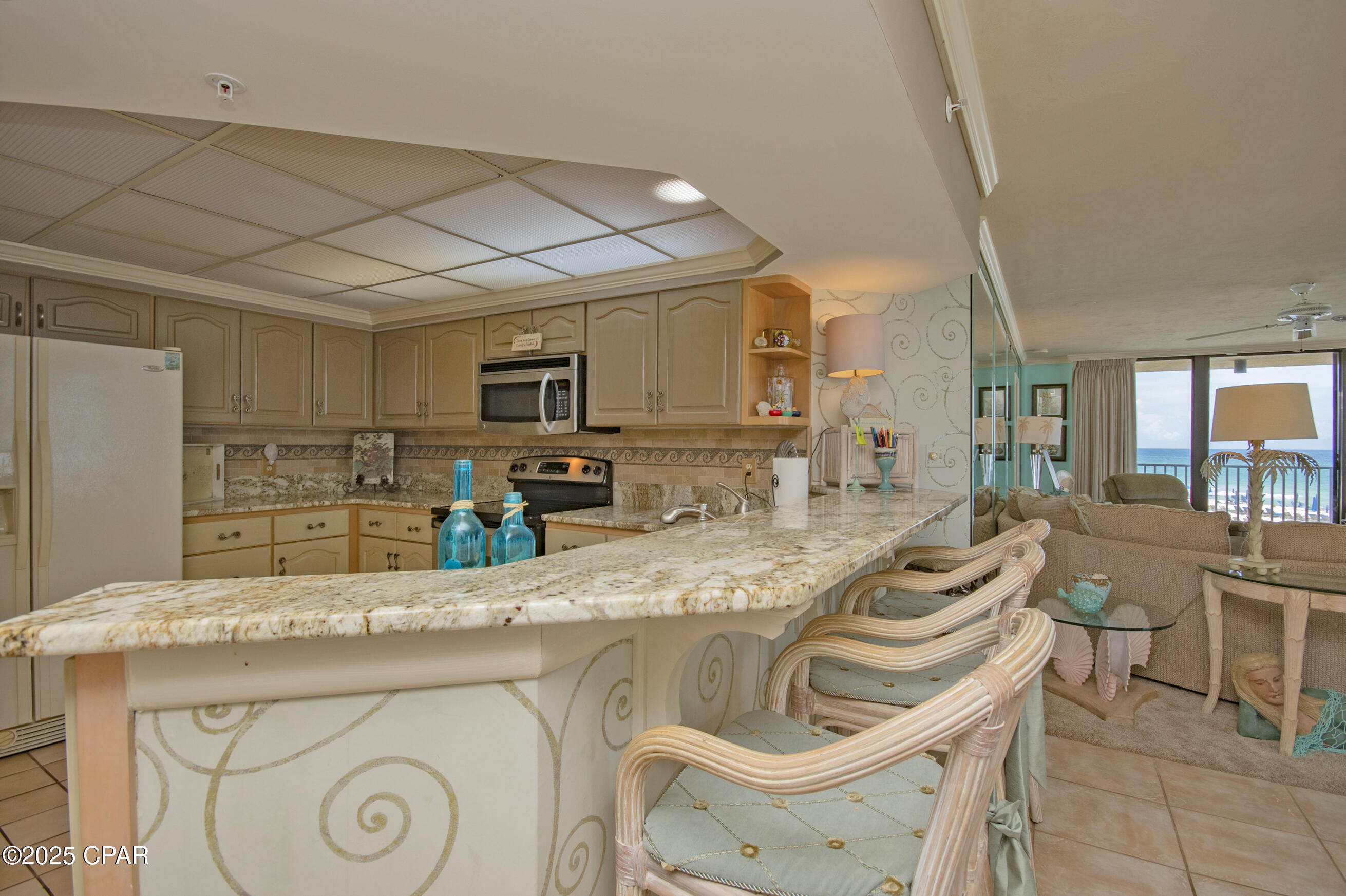 Image 7 For 6505 Thomas Drive 215