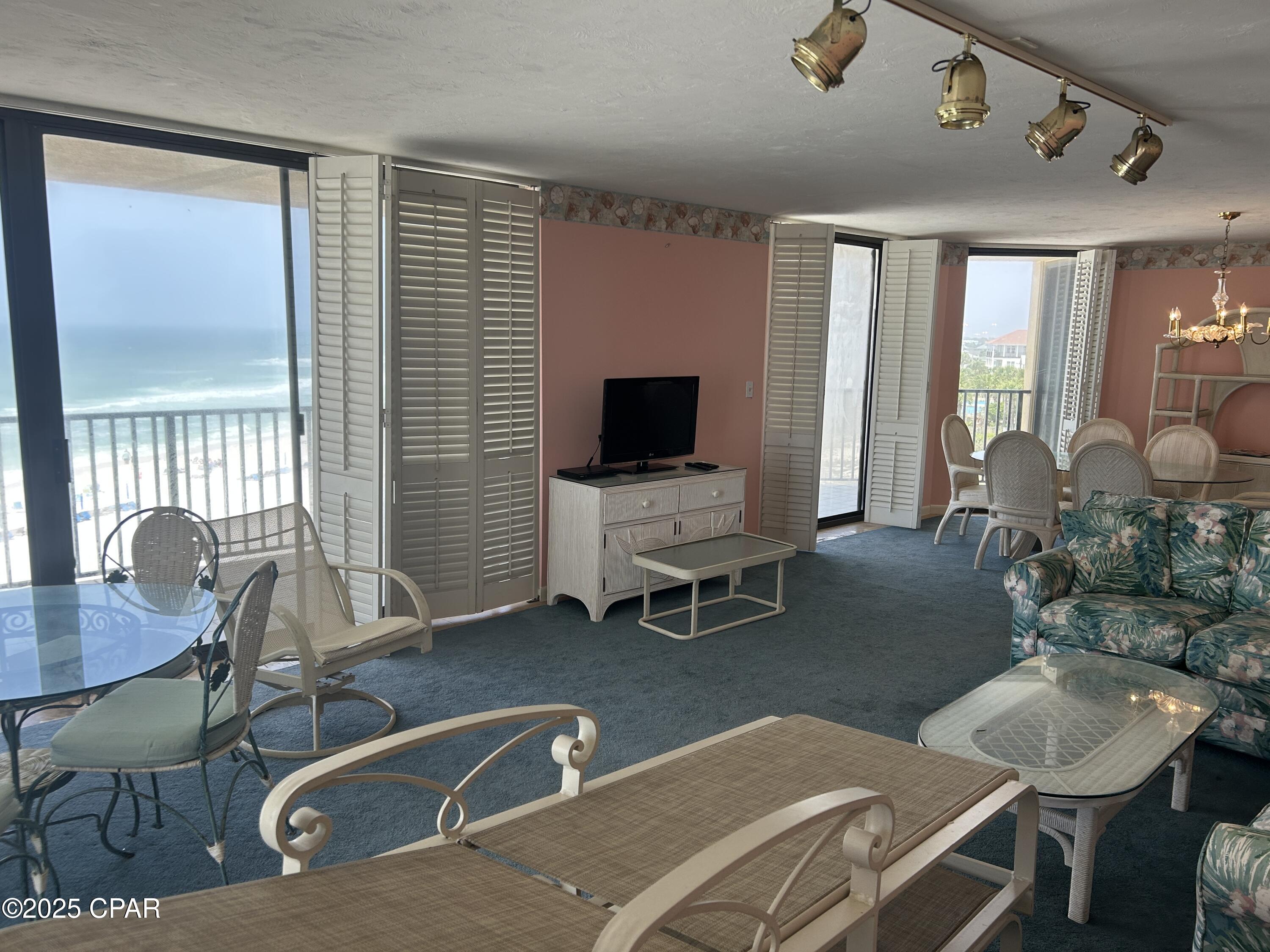 Image 31 For 6505 Thomas Drive 515