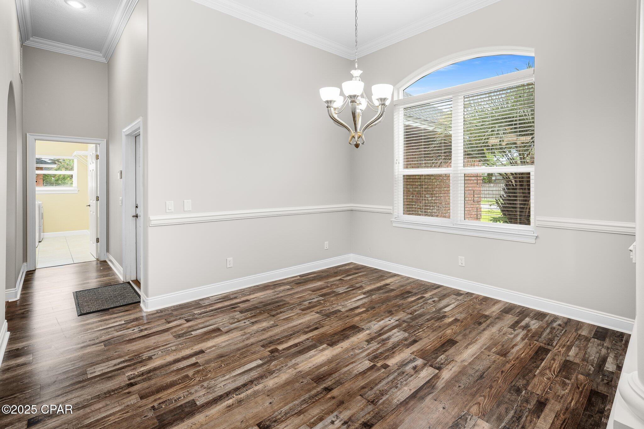 Image 27 For 203 Landings Drive