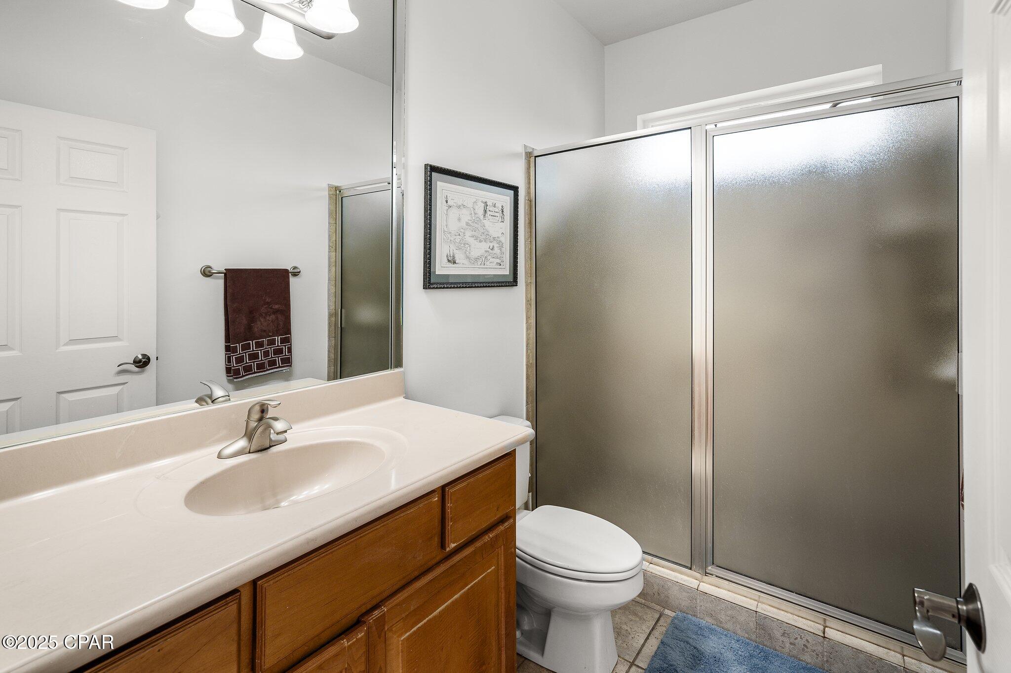 Image 33 For 203 Landings Drive