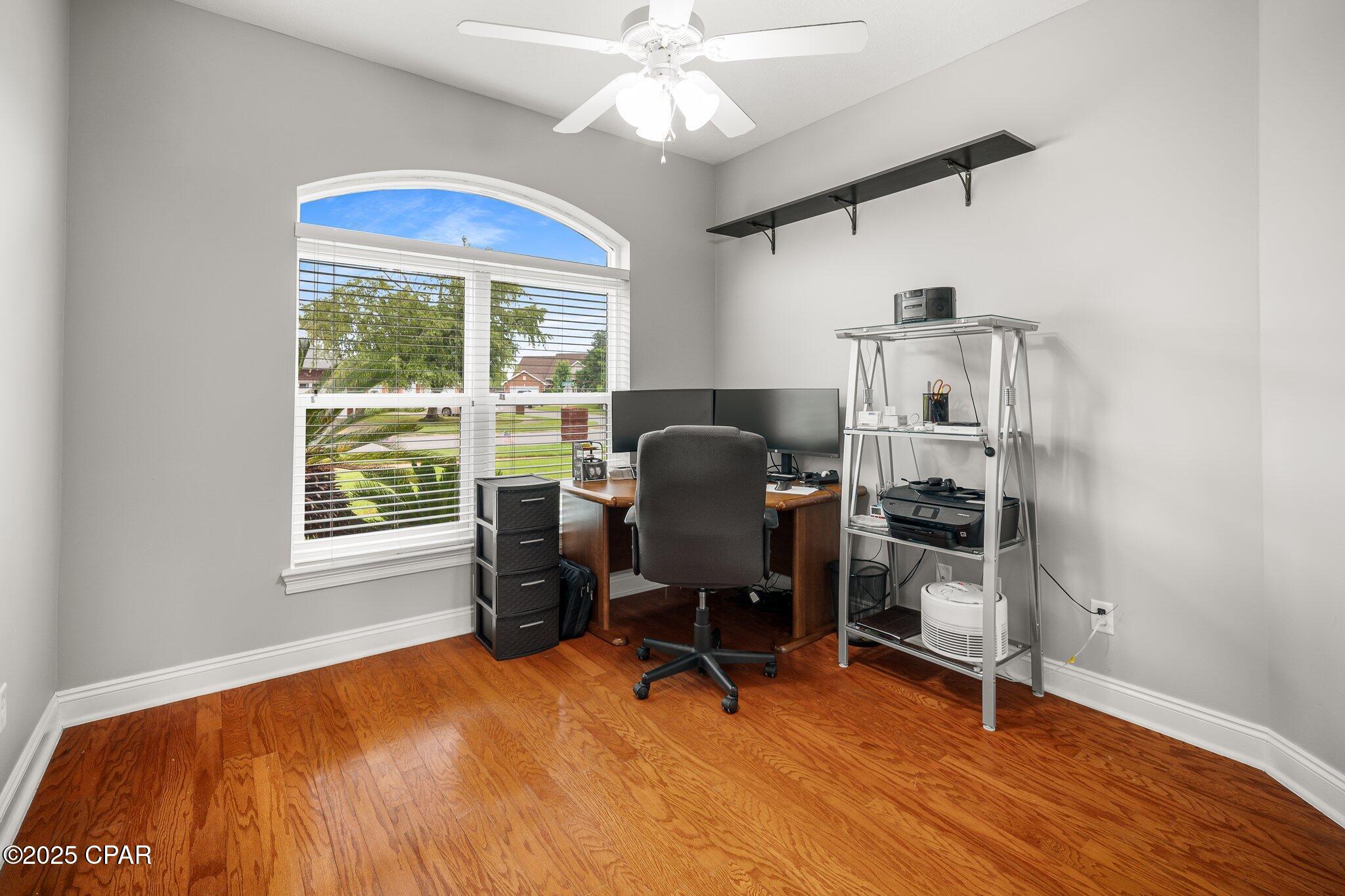 Image 61 For 203 Landings Drive